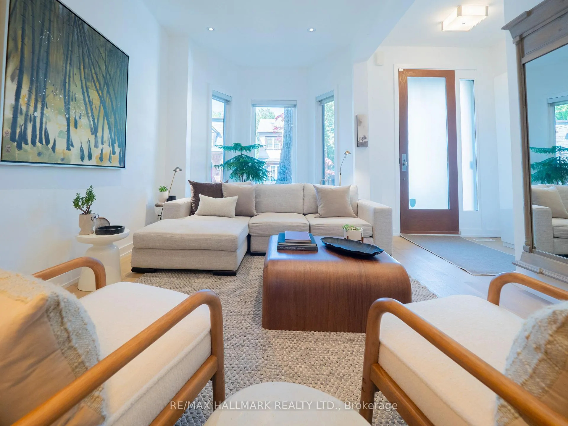 Photo 6 of 199 Boulton Avenue, Toronto, South Riverdale — HOMEH