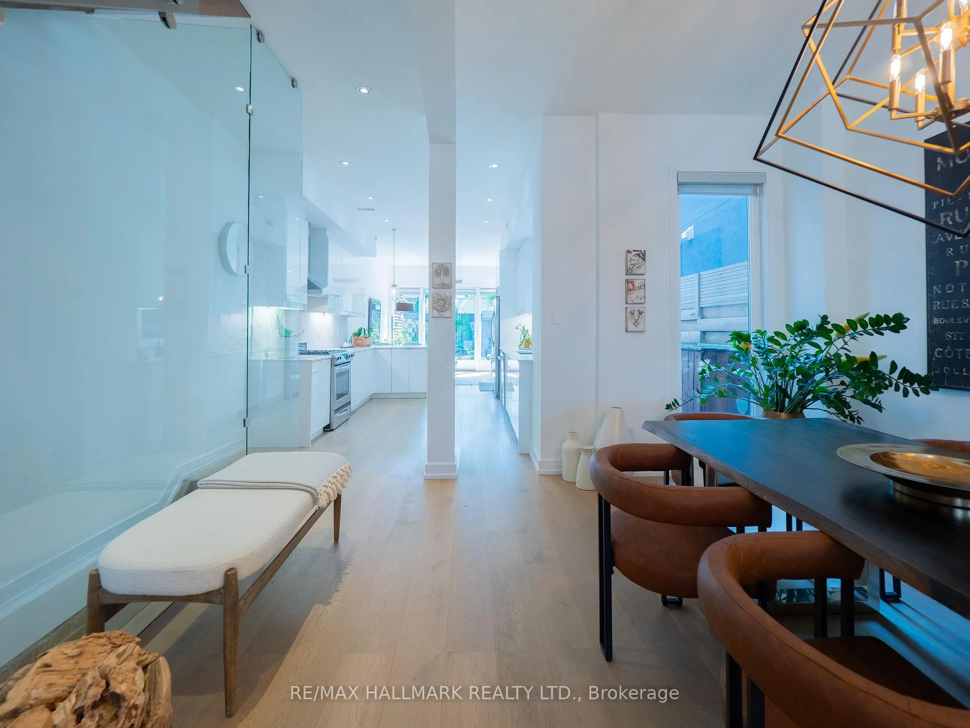 Photo 11 of 199 Boulton Avenue, Toronto, South Riverdale — HOMEH