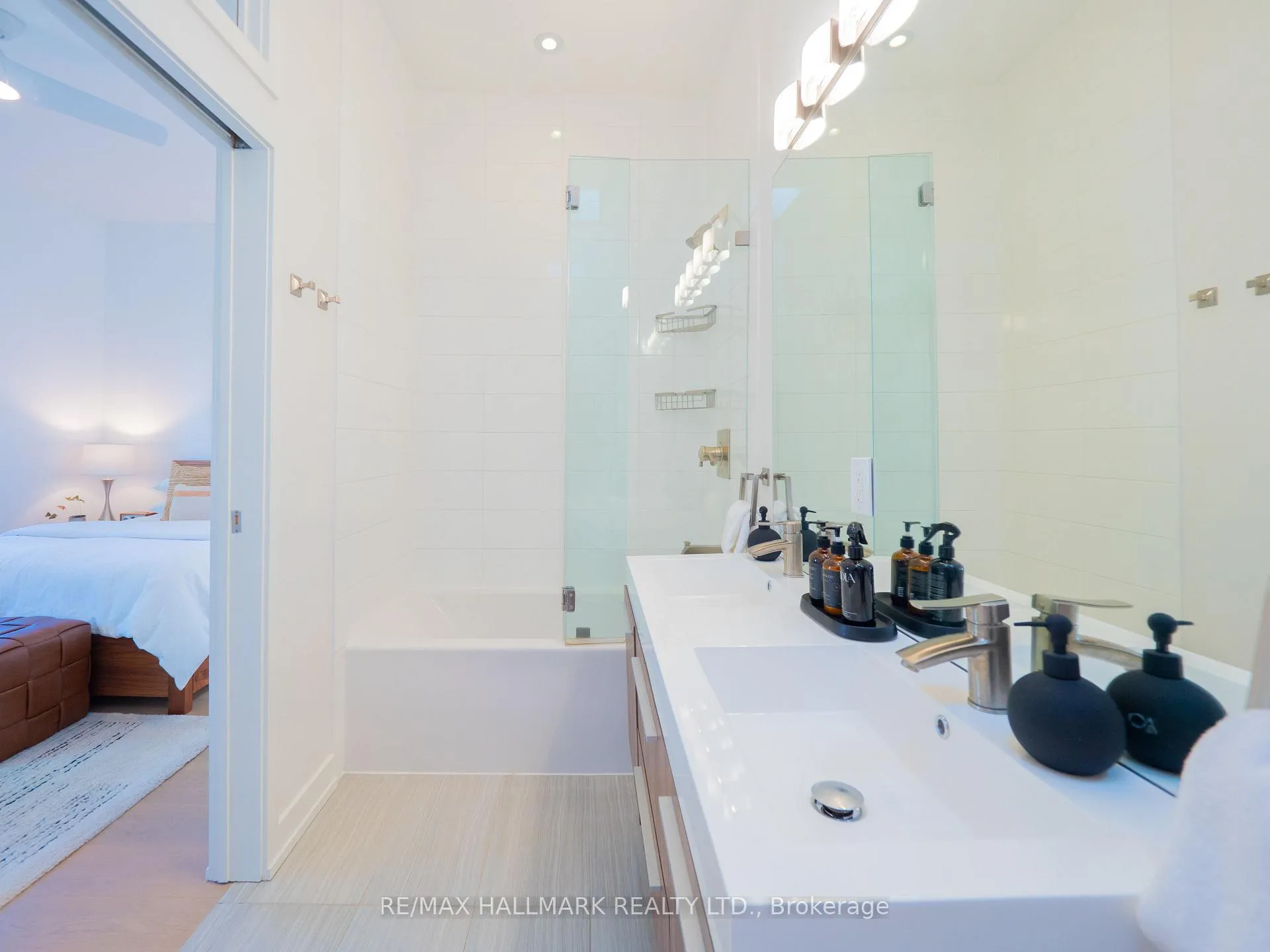 Photo 24 of 199 Boulton Avenue, Toronto, South Riverdale — HOMEH