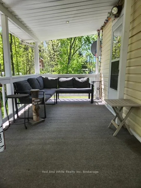 Photo 10 of 56 Horseshoe Lane, Armour, Katrine — HOMEH