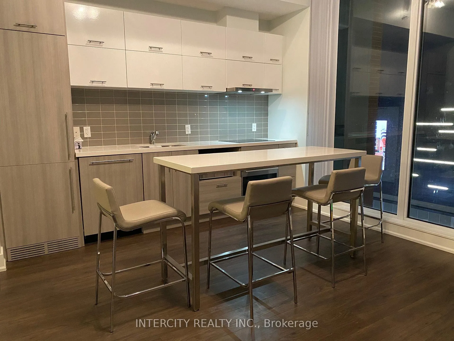 Photo 3 of Unit 504, 180 Enterprise Boulevard, Markham, Unionville — HOMEH
