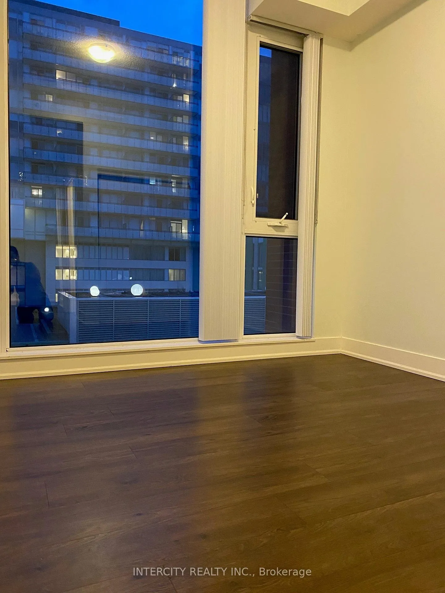 Photo 8 of Unit 504, 180 Enterprise Boulevard, Markham, Unionville — HOMEH