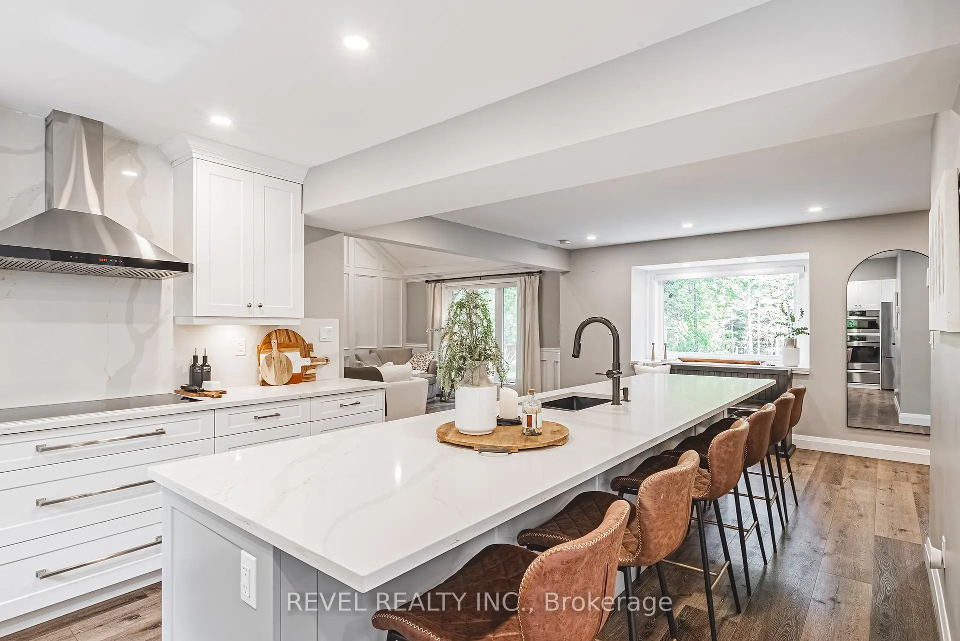 Photo 5 of 45 Golf Club Road, Hamilton, Rural Glanbrook — HOMEH
