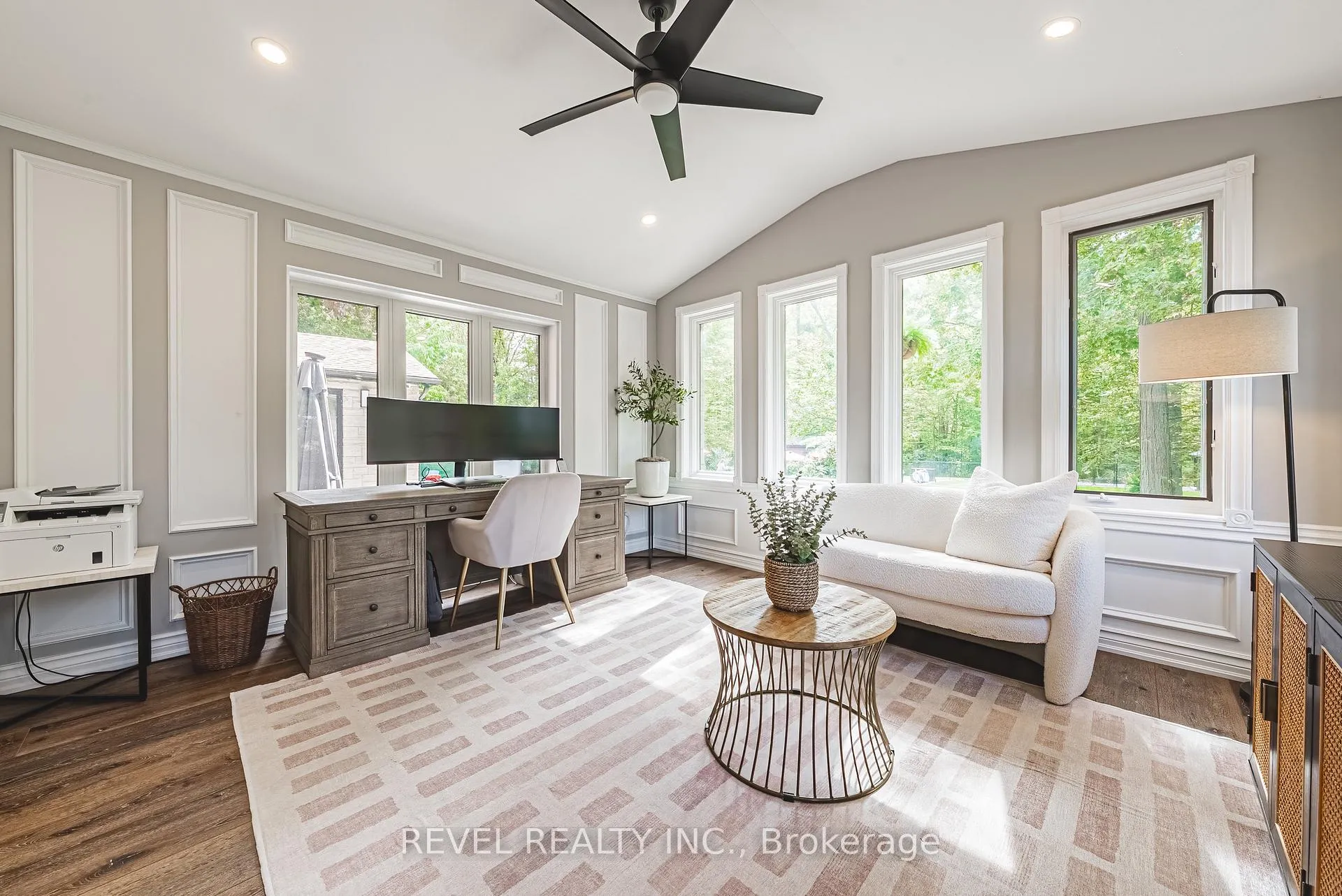 Photo 12 of 45 Golf Club Road, Hamilton, Rural Glanbrook — HOMEH