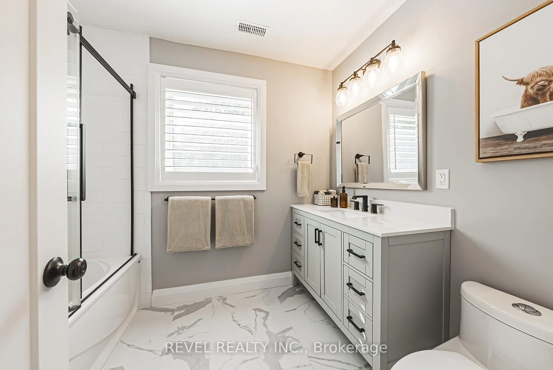 Photo 20 of 45 Golf Club Road, Hamilton, Rural Glanbrook — HOMEH