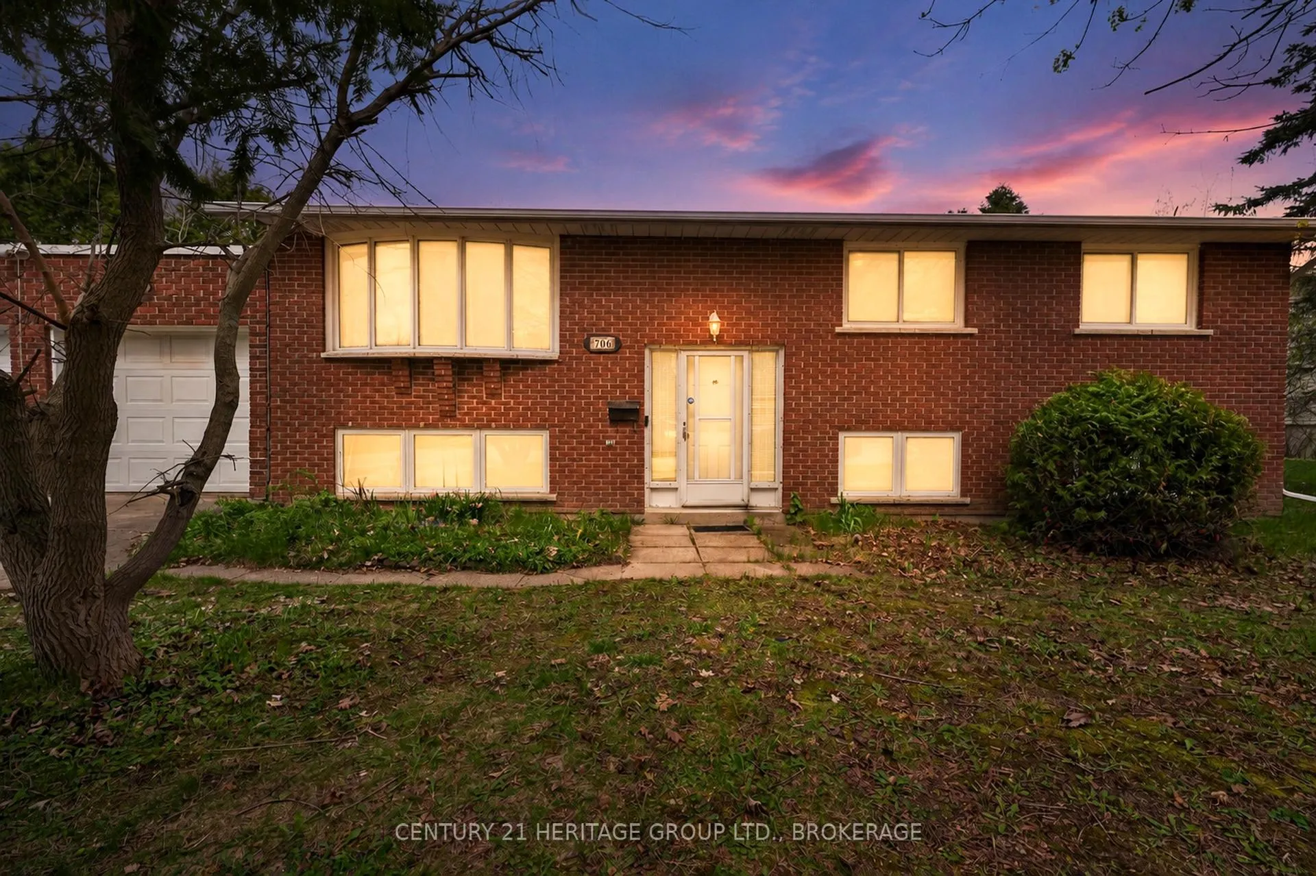 Photo 1 of 706 High Gate Park Drive, Kingston, South of Taylor-Kidd Blvd — HOMEH