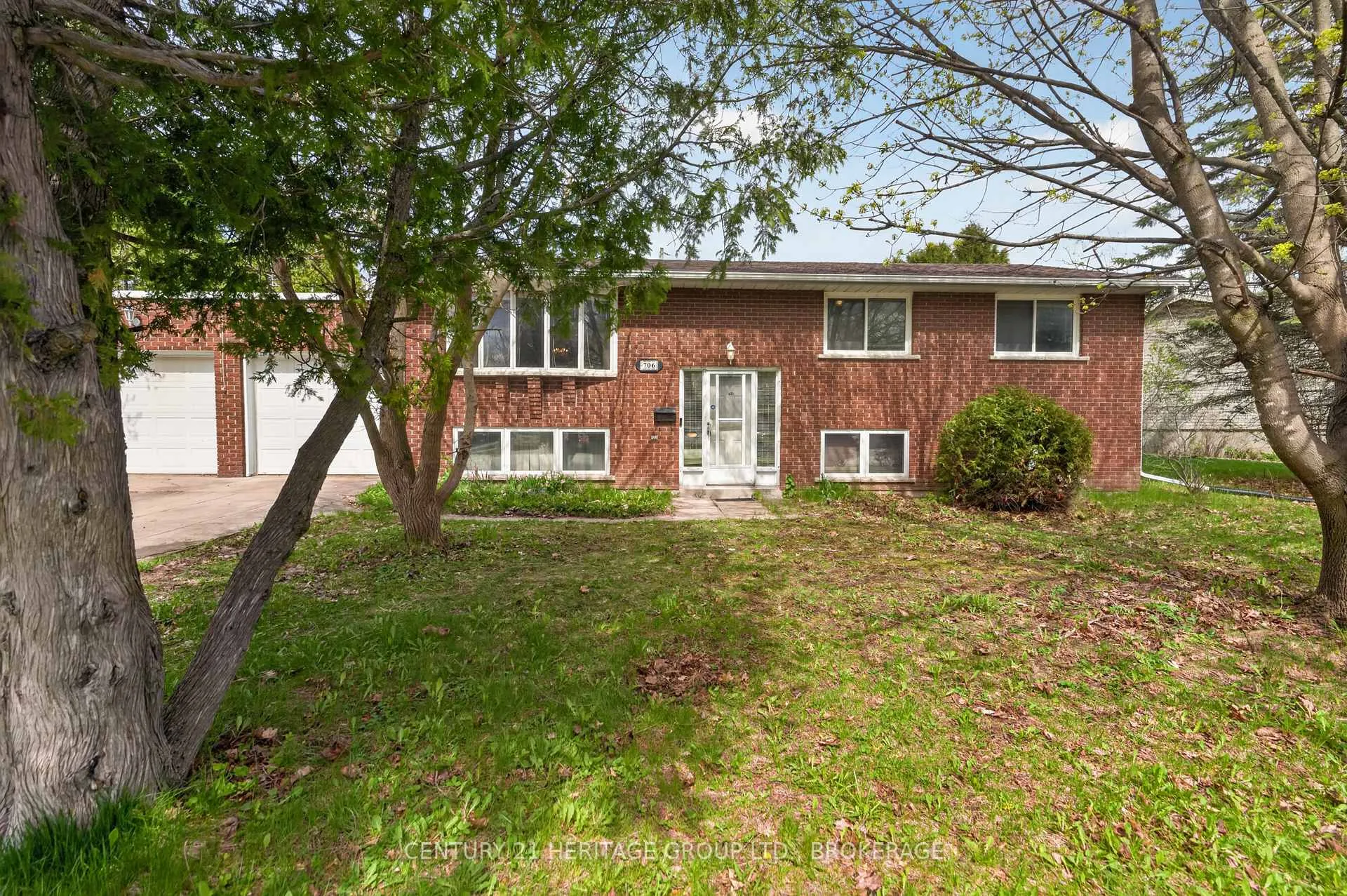 Photo 3 of 706 High Gate Park Drive, Kingston, South of Taylor-Kidd Blvd — HOMEH