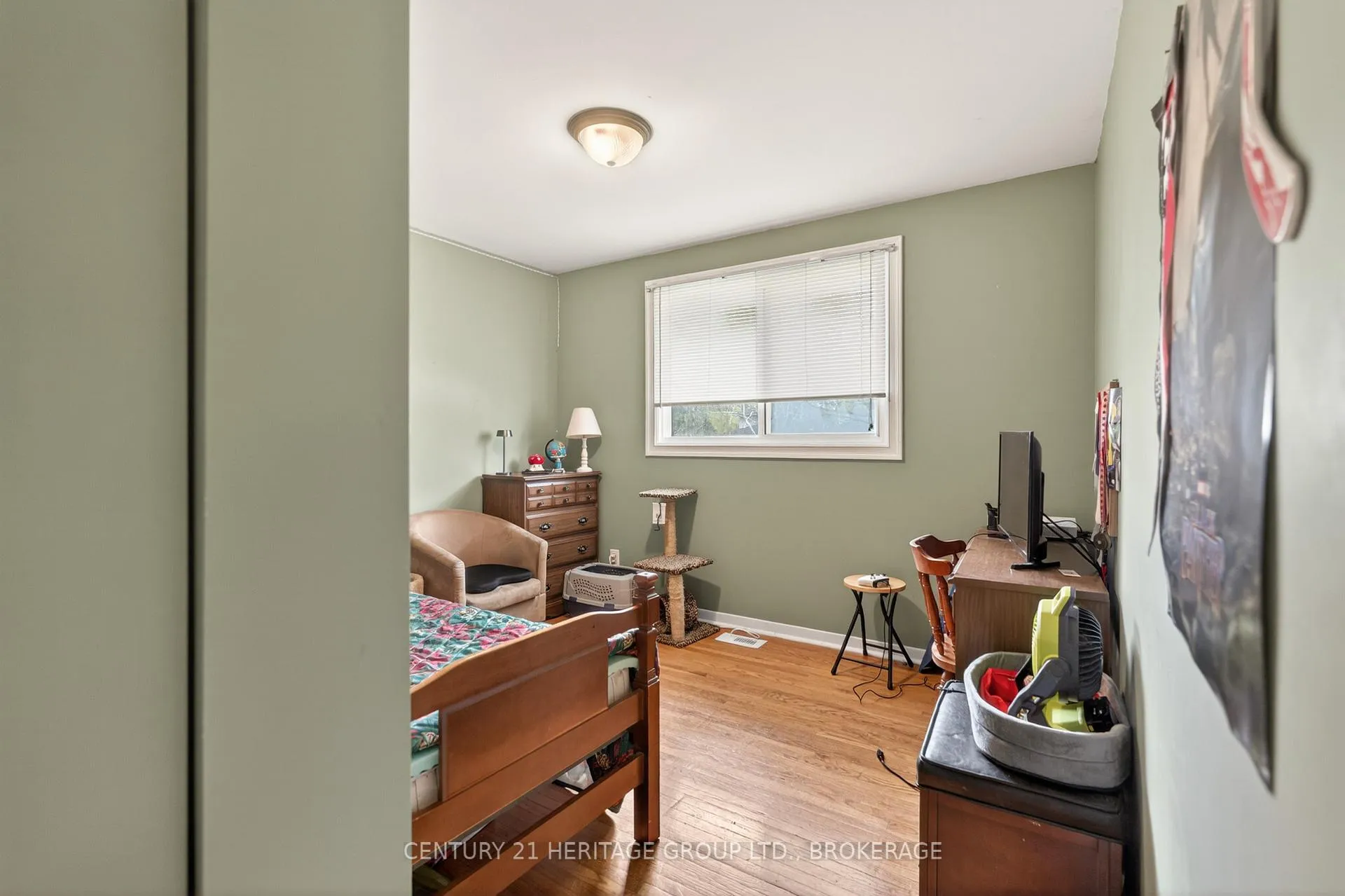 Photo 38 of 706 High Gate Park Drive, Kingston, South of Taylor-Kidd Blvd — HOMEH