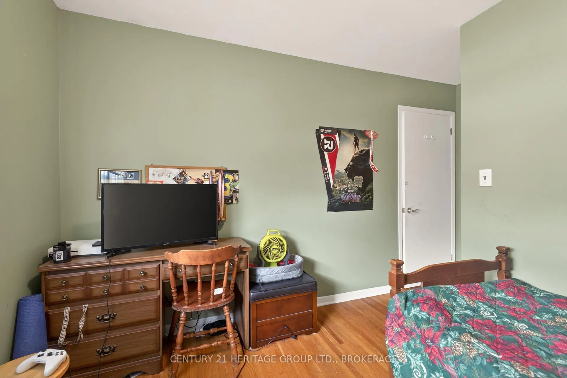 Photo 40 of 706 High Gate Park Drive, Kingston, South of Taylor-Kidd Blvd — HOMEH