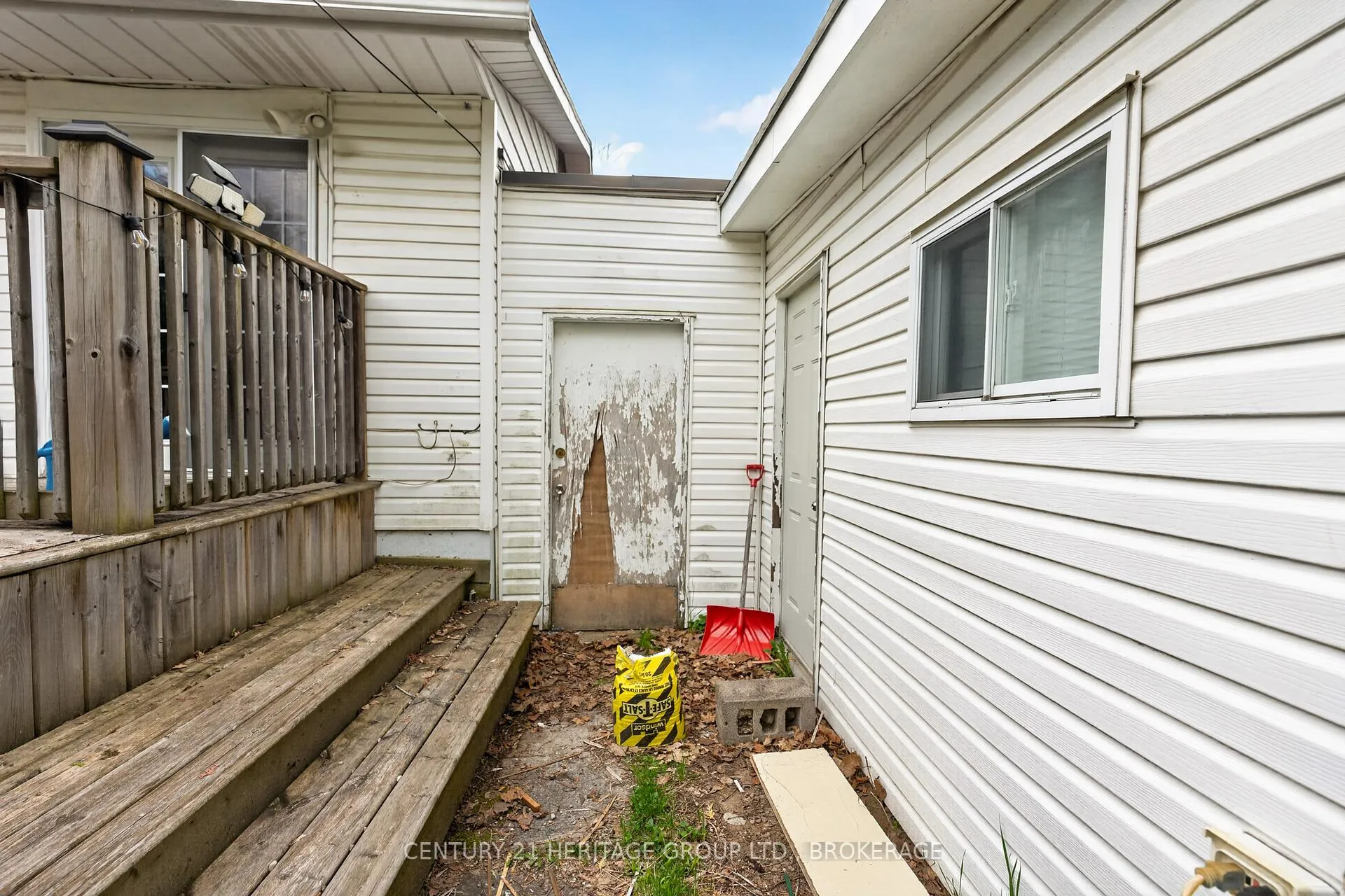 Photo 45 of 706 High Gate Park Drive, Kingston, South of Taylor-Kidd Blvd — HOMEH