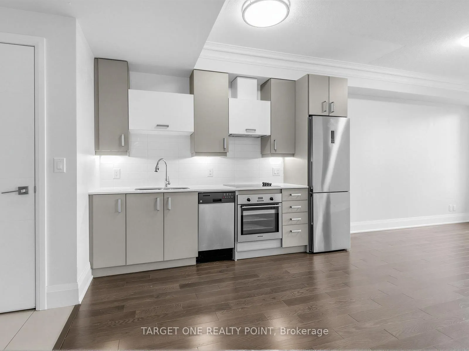Photo 5 of Unit RG20, 28 Uptown Drive E, Markham, Unionville — HOMEH