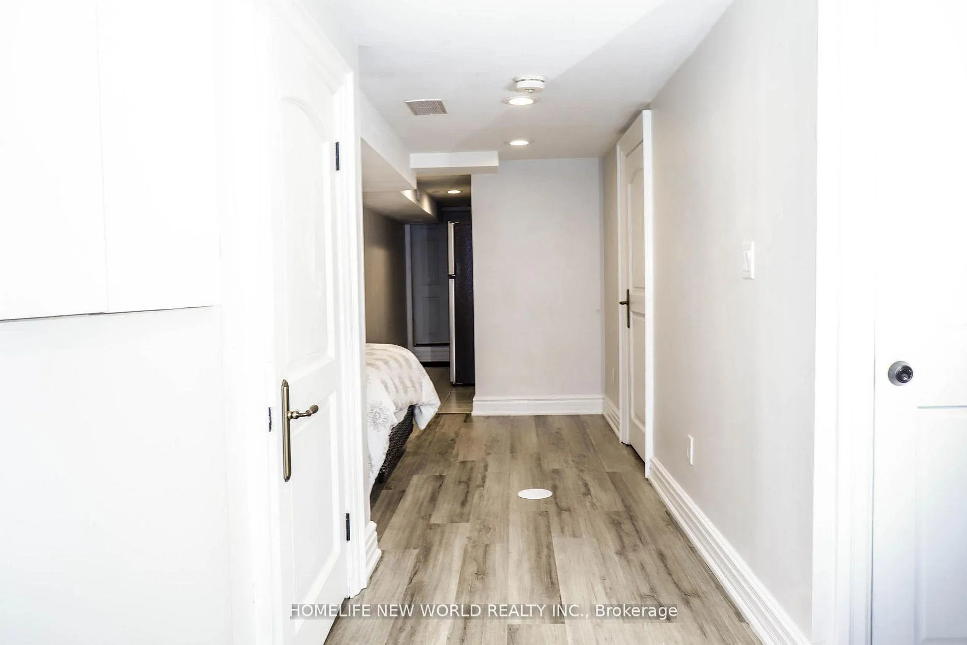 Photo 7 of Unit Bsmt, 222 Markham Street, Toronto, Trinity-Bellwoods — HOMEH