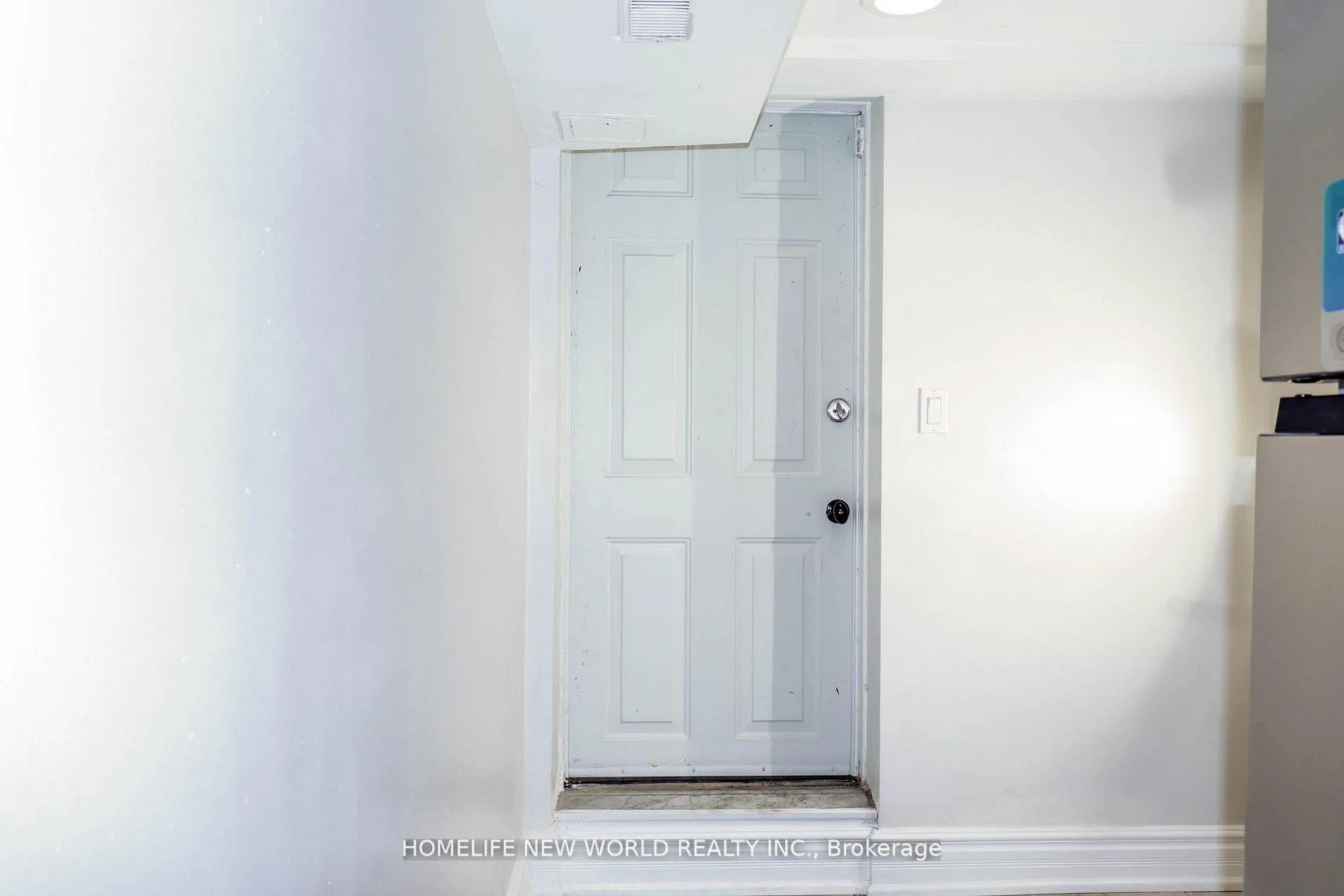Photo 19 of Unit Bsmt, 222 Markham Street, Toronto, Trinity-Bellwoods — HOMEH