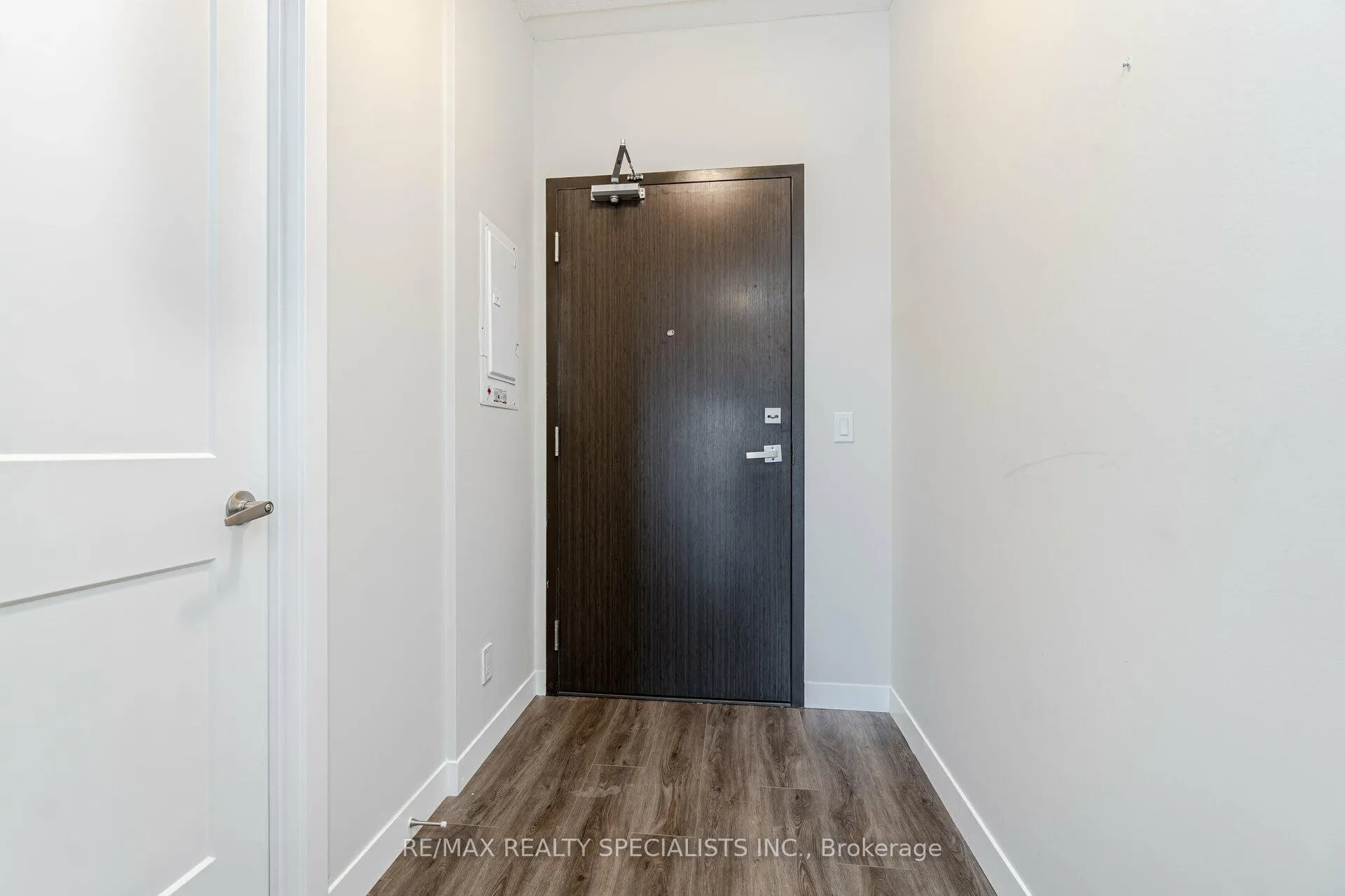 Photo 5 of Unit 2206, 15 Queen Street S, Hamilton, Central — HOMEH