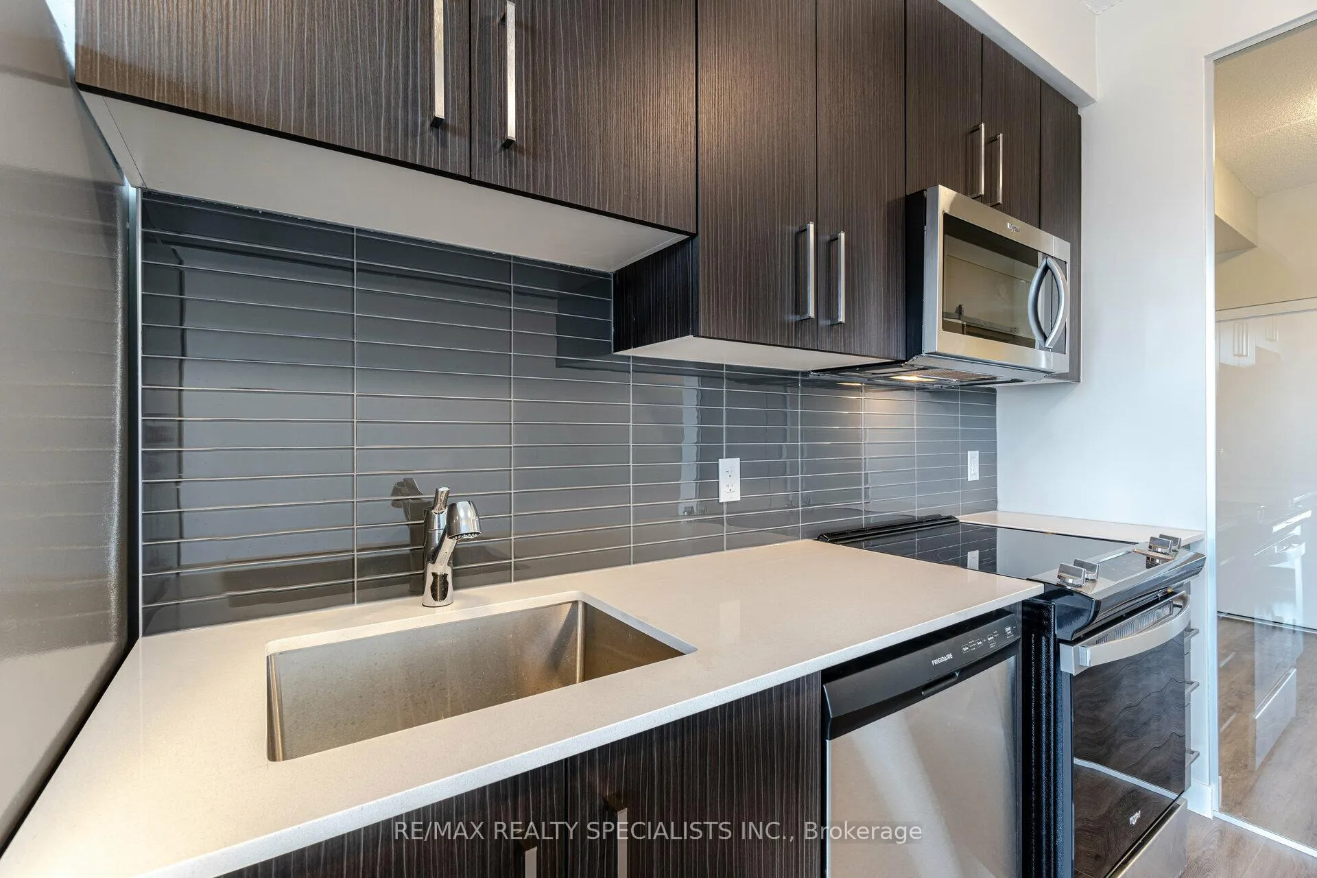 Photo 10 of Unit 2206, 15 Queen Street S, Hamilton, Central — HOMEH