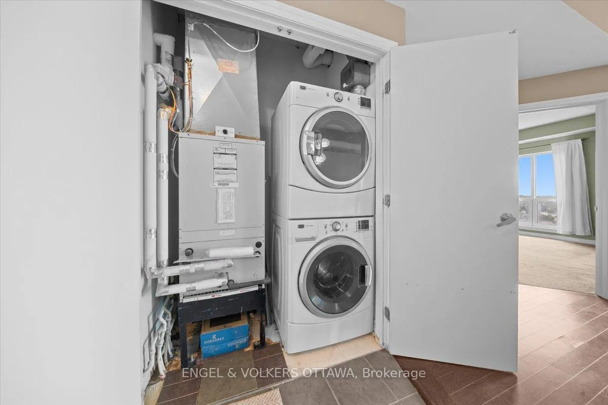 Photo 5 of Unit 1903, 70 Landry Street, Ottawa, Vanier — HOMEH