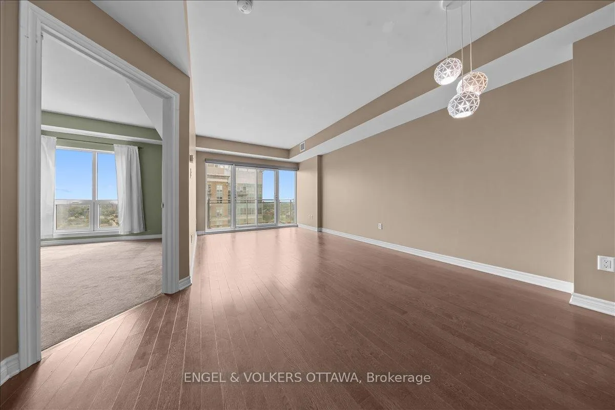 Photo 12 of Unit 1903, 70 Landry Street, Ottawa, Vanier — HOMEH