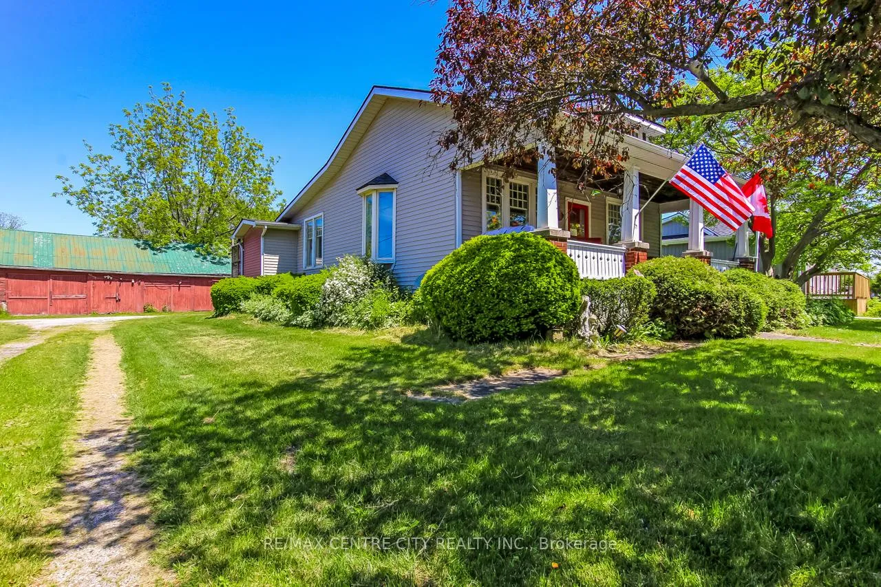 Photo 2 of 40024 Talbot Line, Southwold, Talbotville — HOMEH