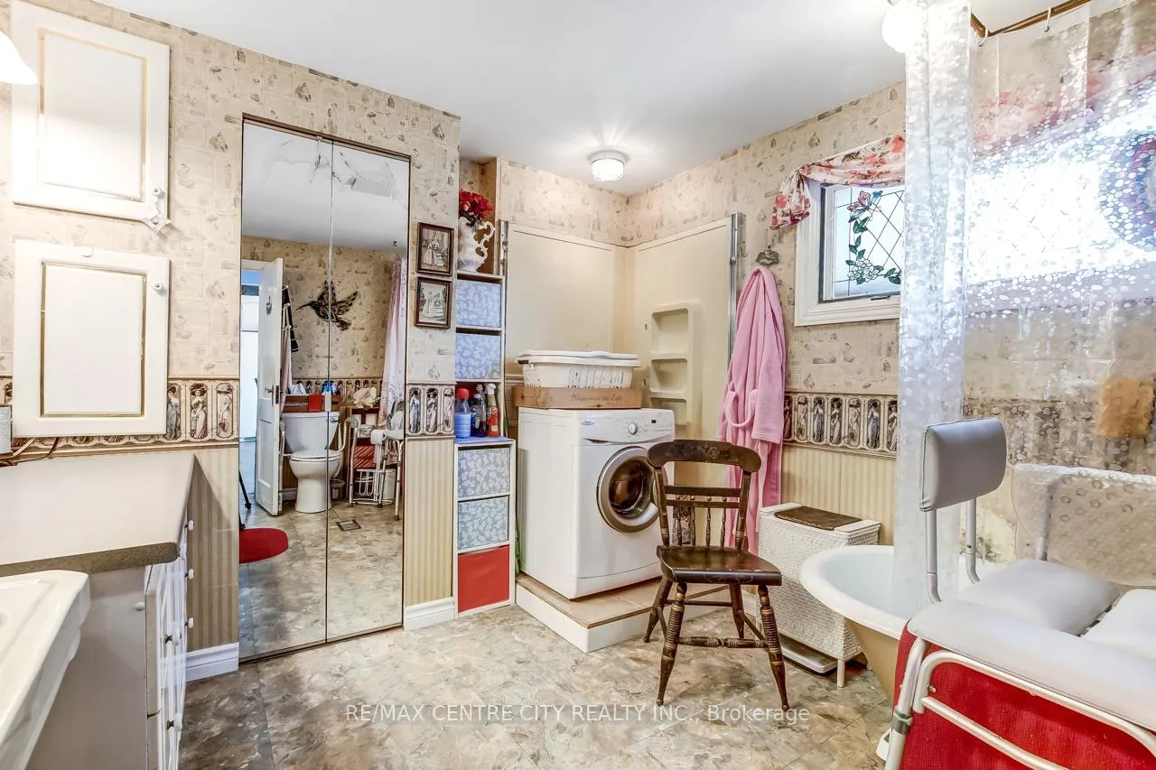 Photo 14 of 40024 Talbot Line, Southwold, Talbotville — HOMEH
