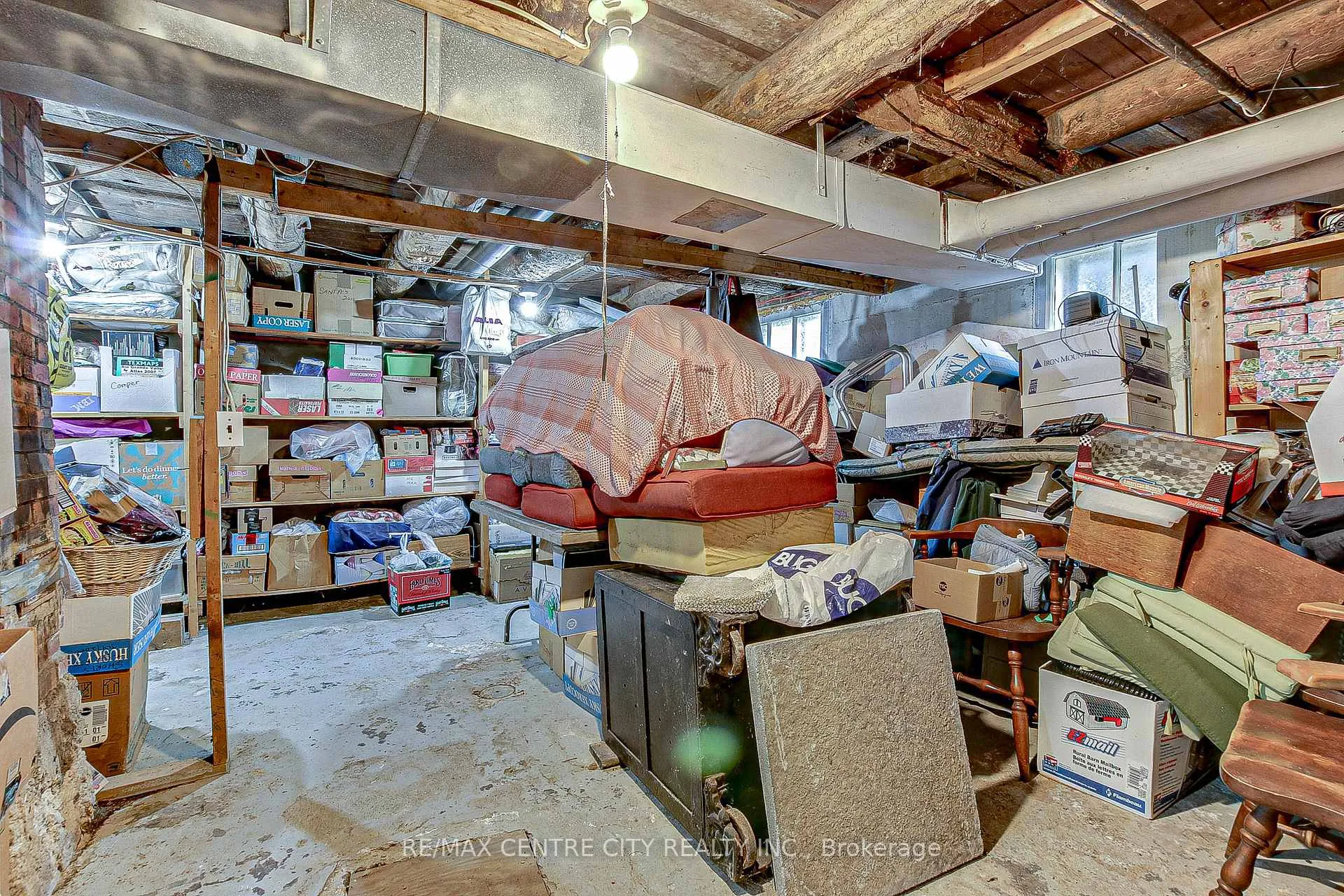 Photo 19 of 40024 Talbot Line, Southwold, Talbotville — HOMEH
