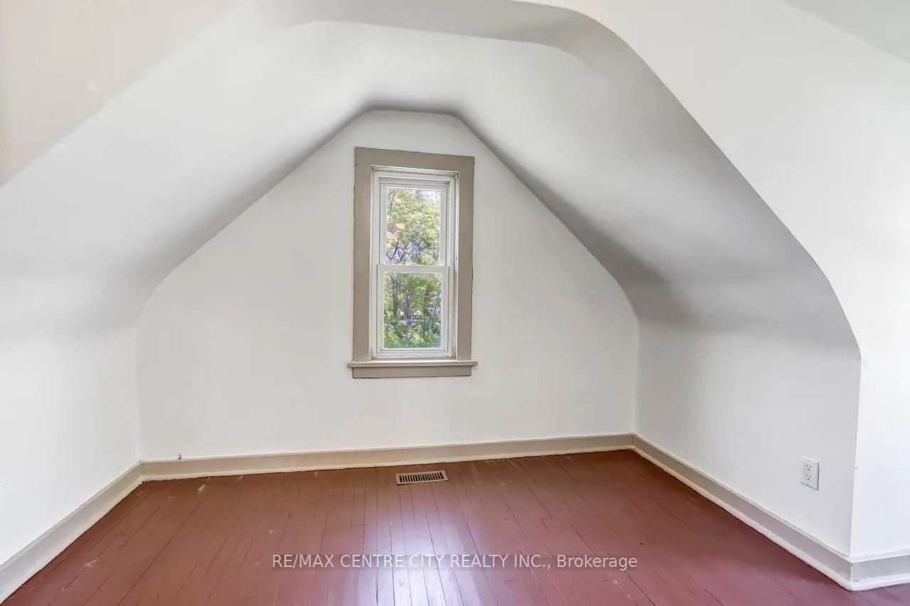 Photo 42 of 40024 Talbot Line, Southwold, Talbotville — HOMEH