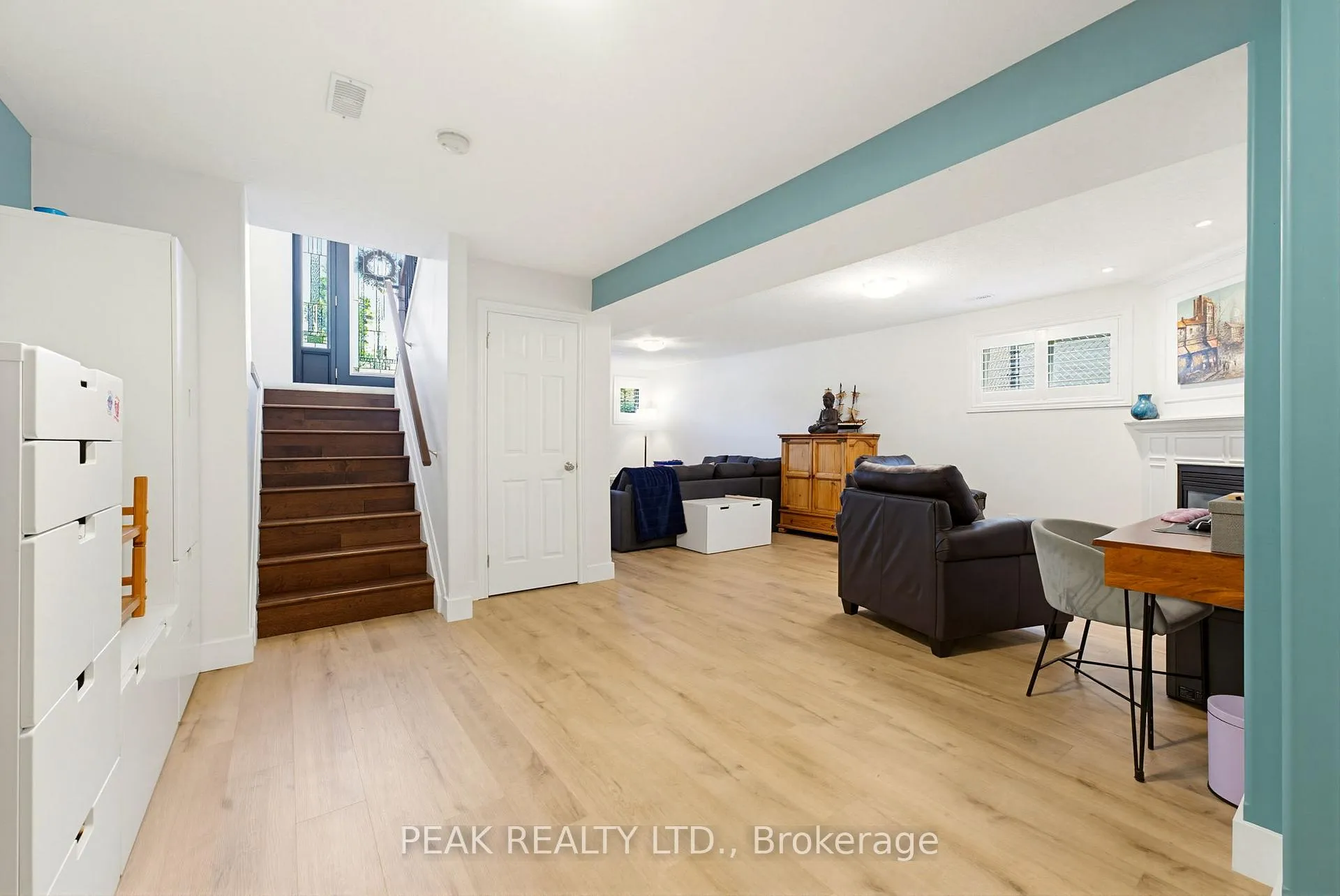 Photo 17 of 118 Willits Crescent, Brant, South Dumfries — HOMEH