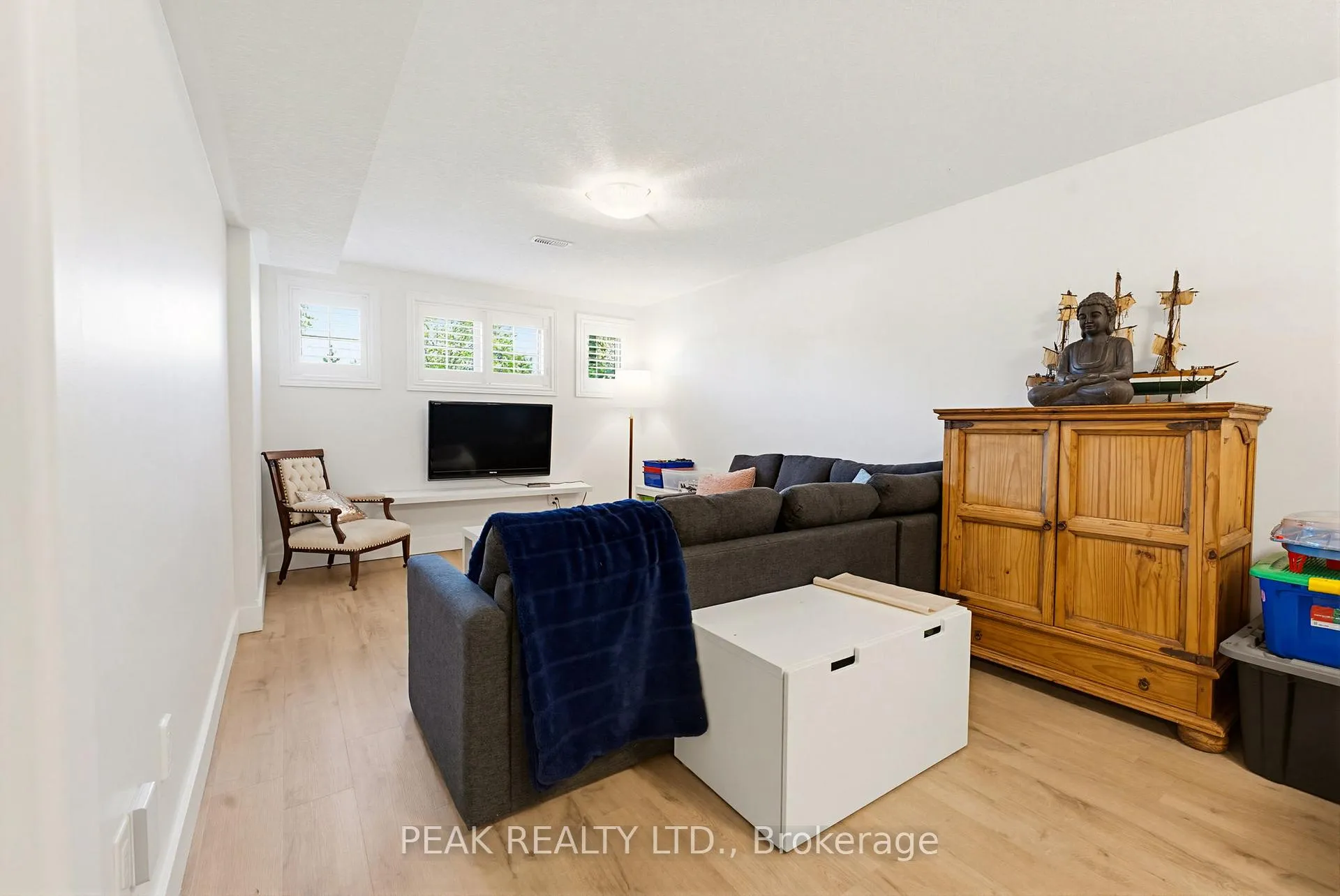 Photo 18 of 118 Willits Crescent, Brant, South Dumfries — HOMEH