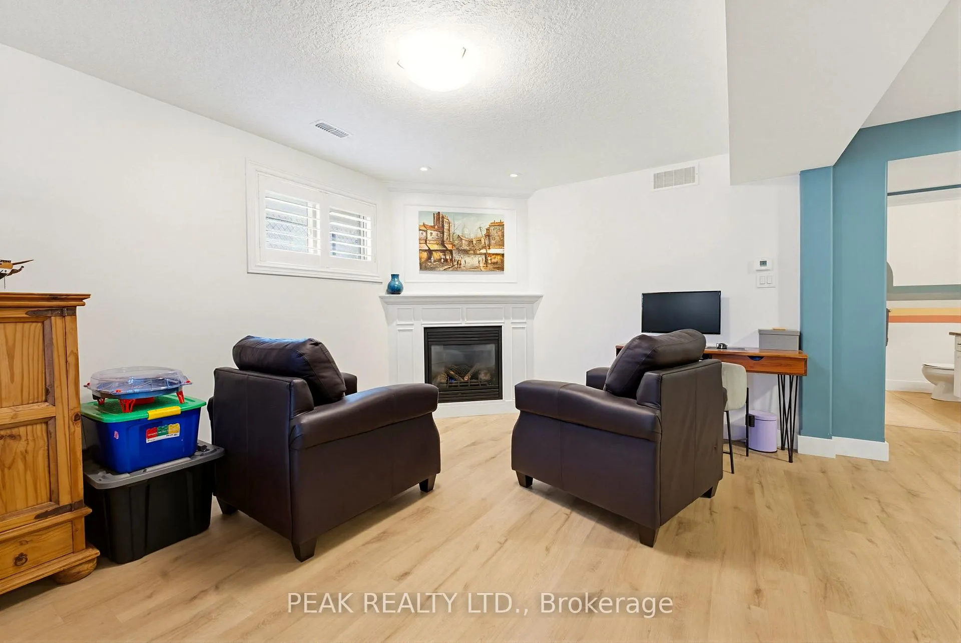 Photo 19 of 118 Willits Crescent, Brant, South Dumfries — HOMEH