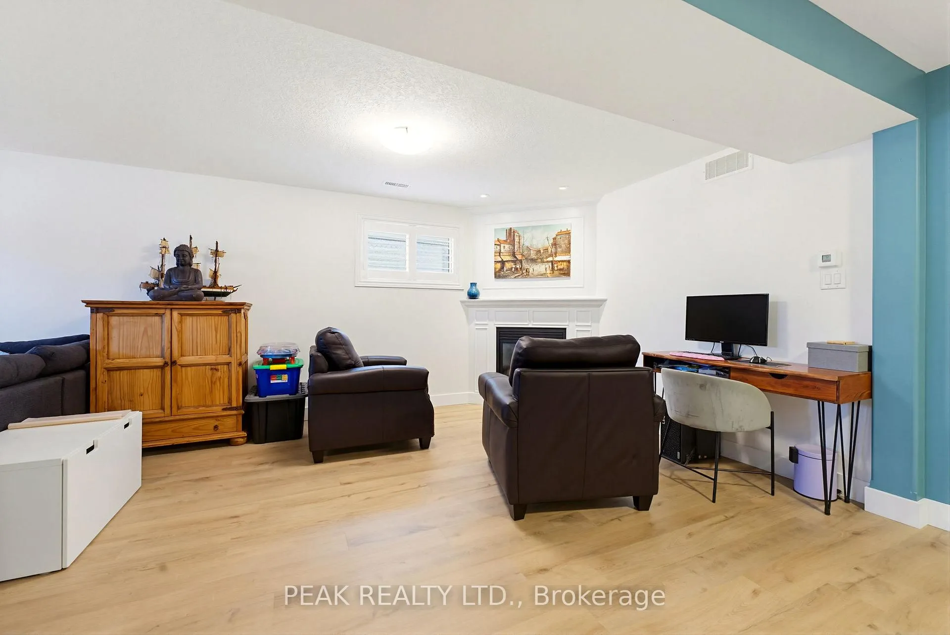 Photo 20 of 118 Willits Crescent, Brant, South Dumfries — HOMEH