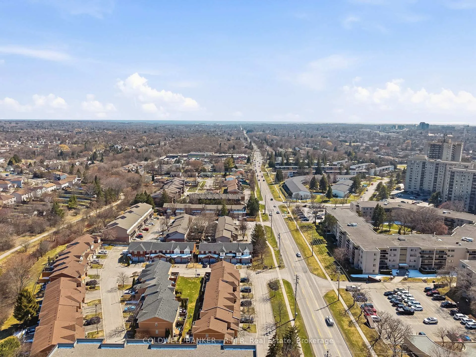 Photo 6 of Unit 12, 811 Wilson Road N, Oshawa, Pinecrest — HOMEH