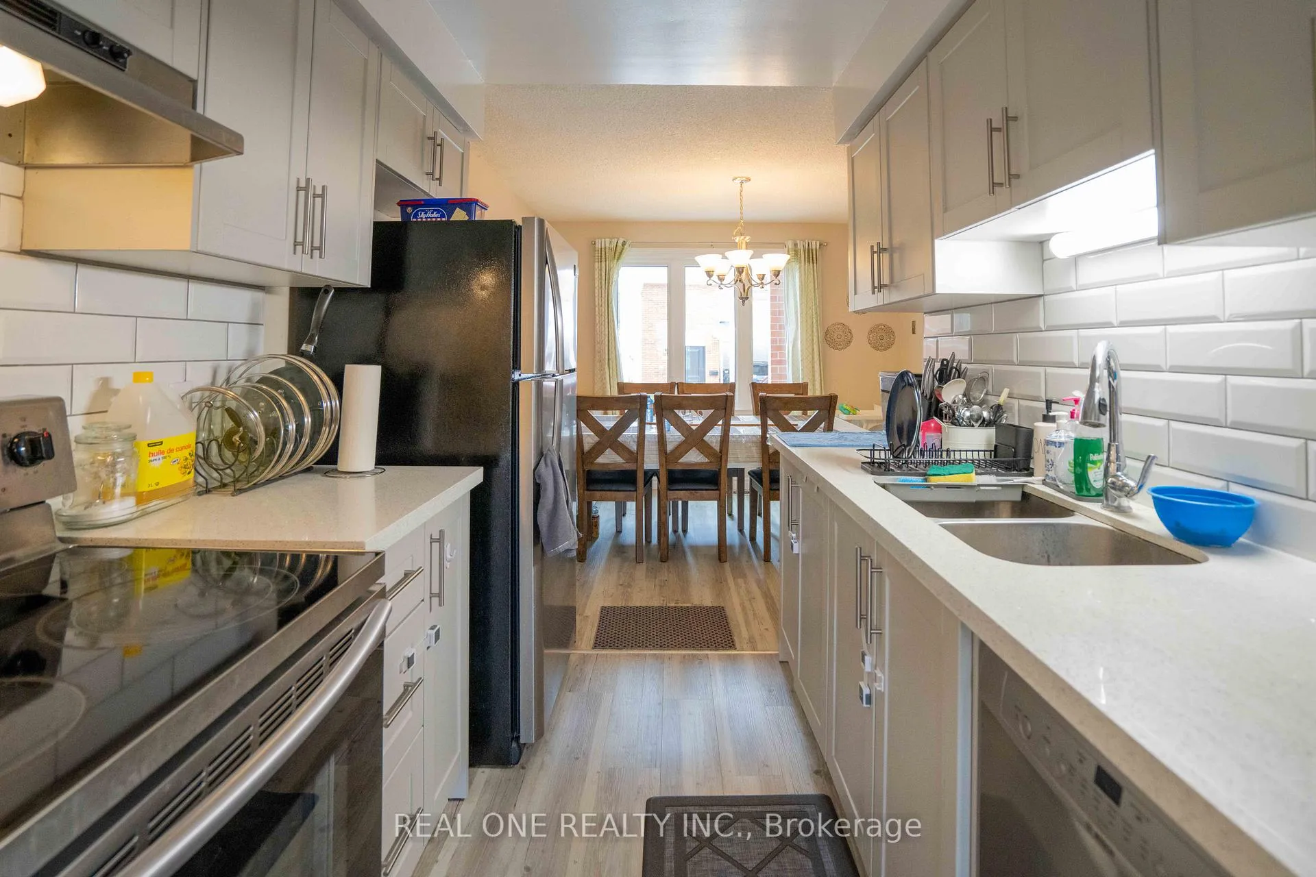 Photo 12 of Unit 2, 407 Keats Way, Waterloo, Beechwood West — HOMEH