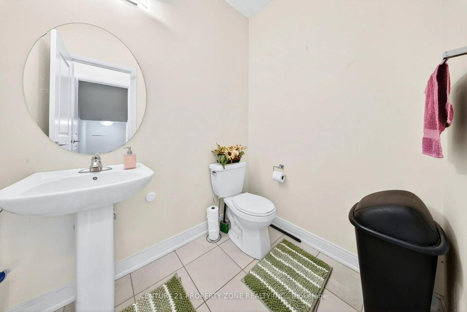 Photo 18 of Unit 303, 22 Miltary Crescent E, Brampton, Westgate — HOMEH
