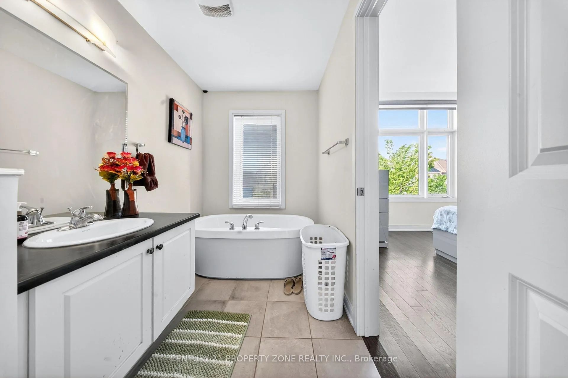 Photo 29 of Unit 303, 22 Miltary Crescent E, Brampton, Westgate — HOMEH