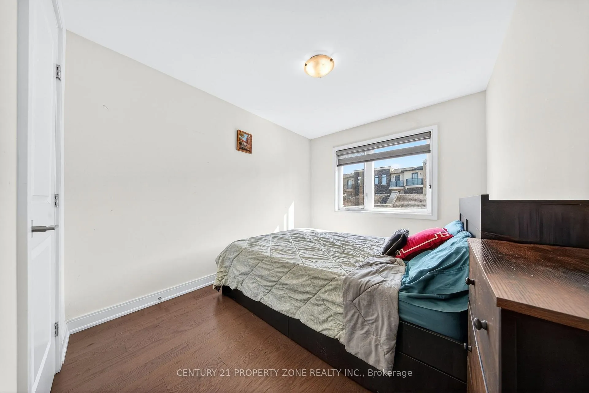 Photo 30 of Unit 303, 22 Miltary Crescent E, Brampton, Westgate — HOMEH