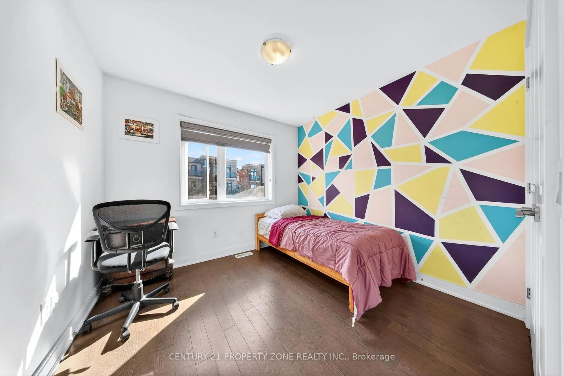 Photo 33 of Unit 303, 22 Miltary Crescent E, Brampton, Westgate — HOMEH