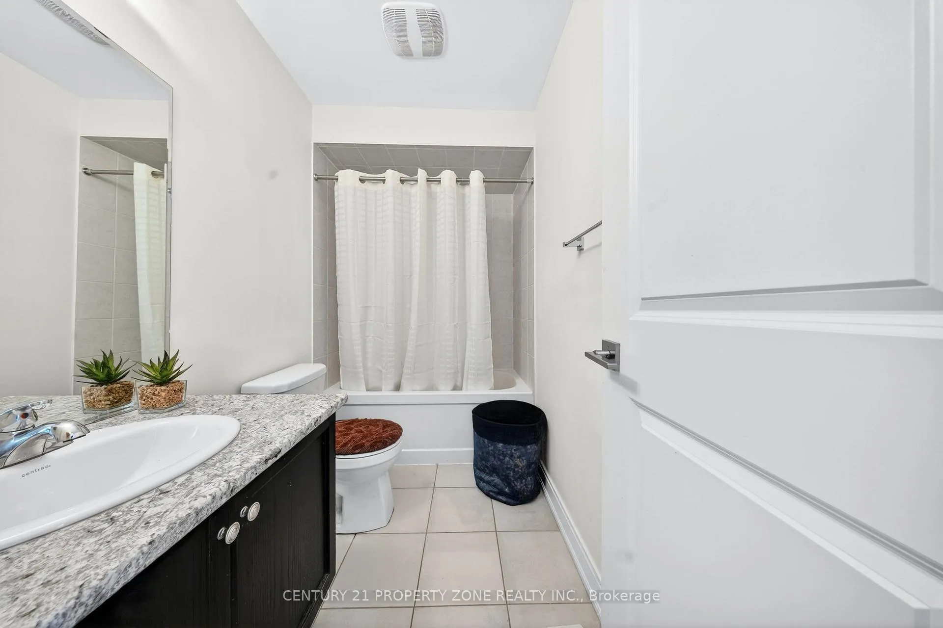 Photo 36 of Unit 303, 22 Miltary Crescent E, Brampton, Westgate — HOMEH