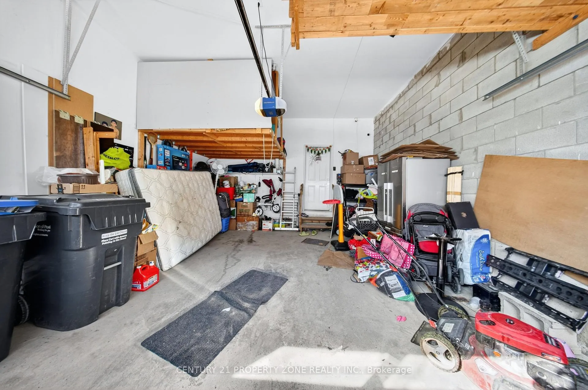 Photo 49 of Unit 303, 22 Miltary Crescent E, Brampton, Westgate — HOMEH