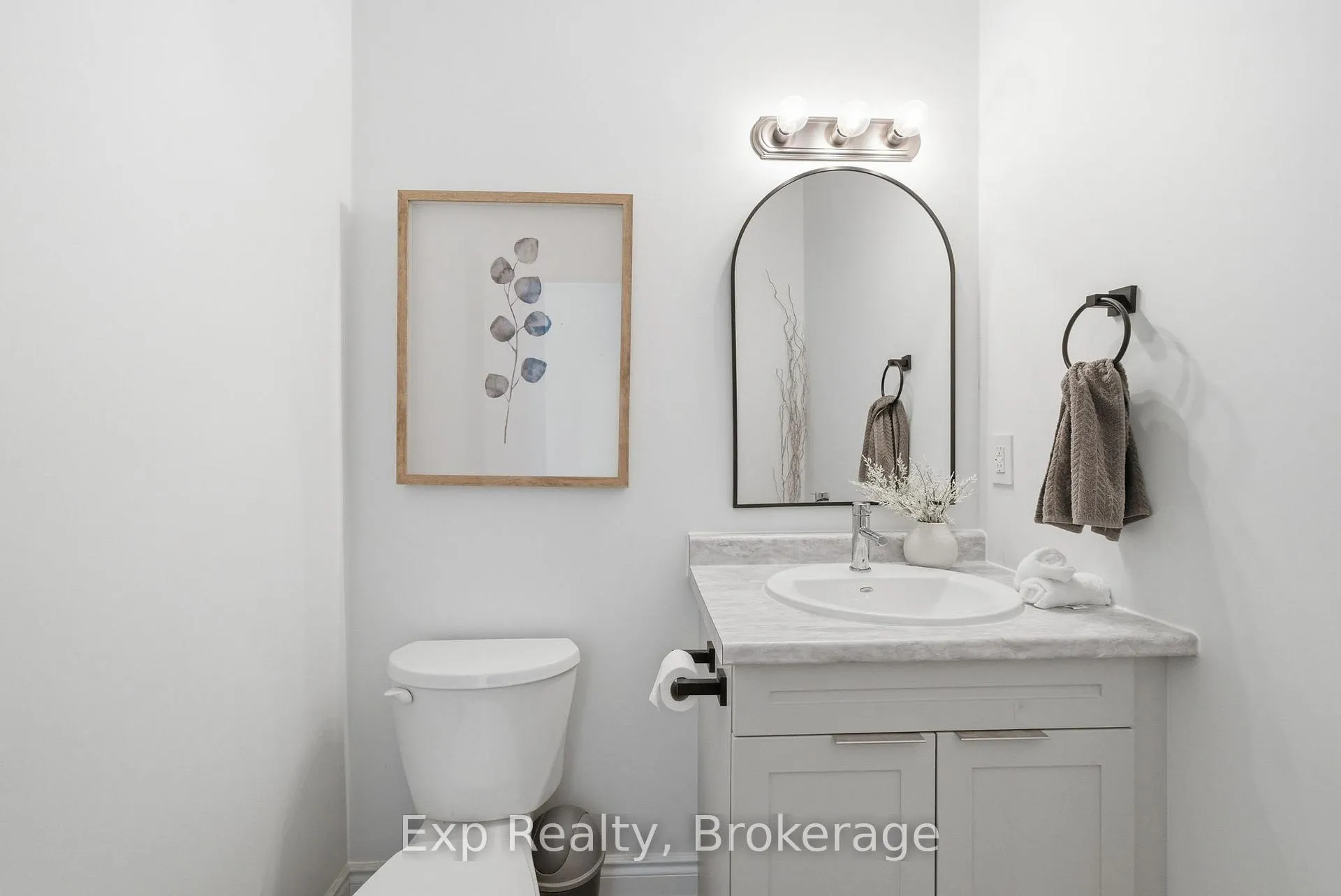 Photo 17 of 661 Wilkins Gate, Cobourg — HOMEH