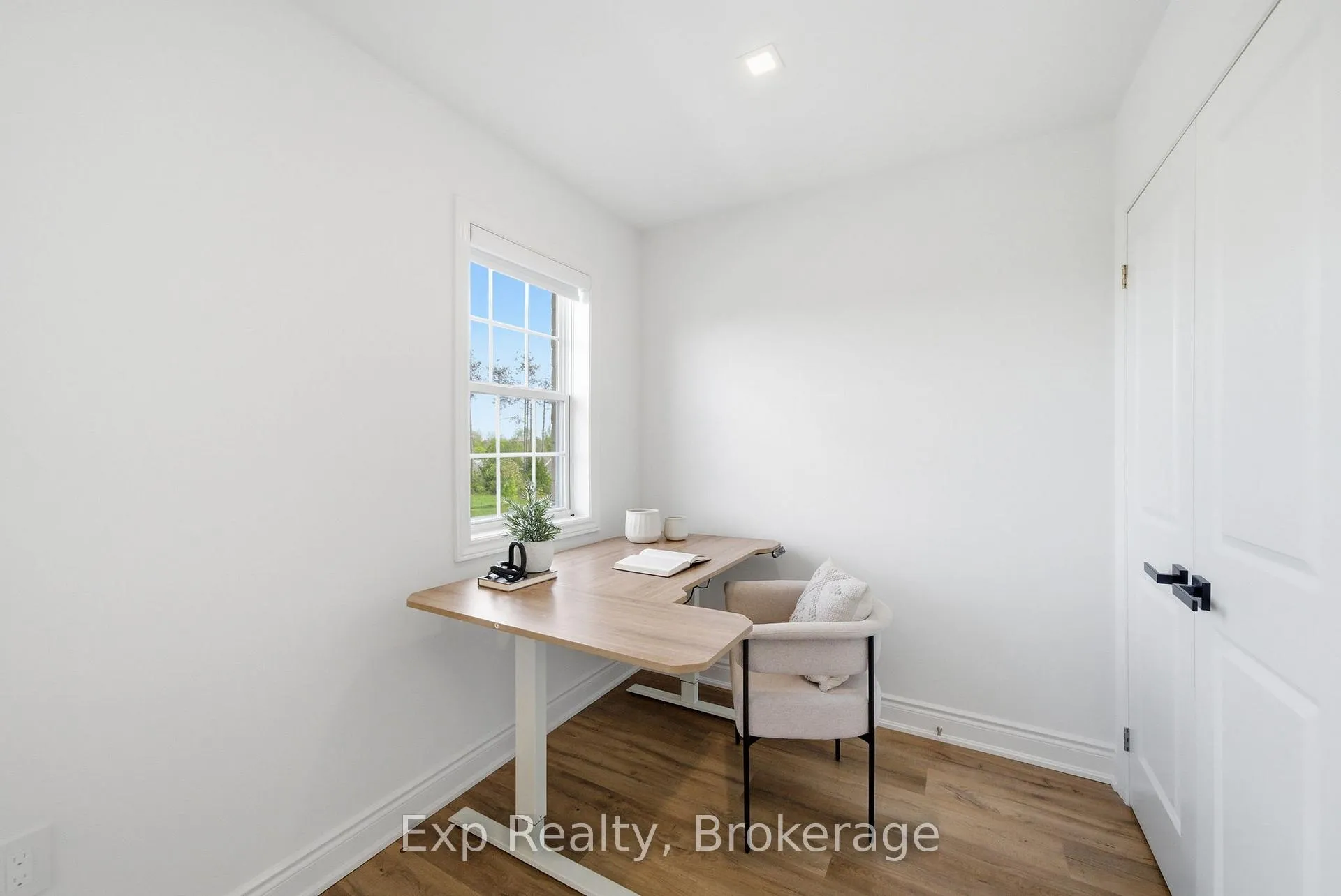 Photo 26 of 661 Wilkins Gate, Cobourg — HOMEH
