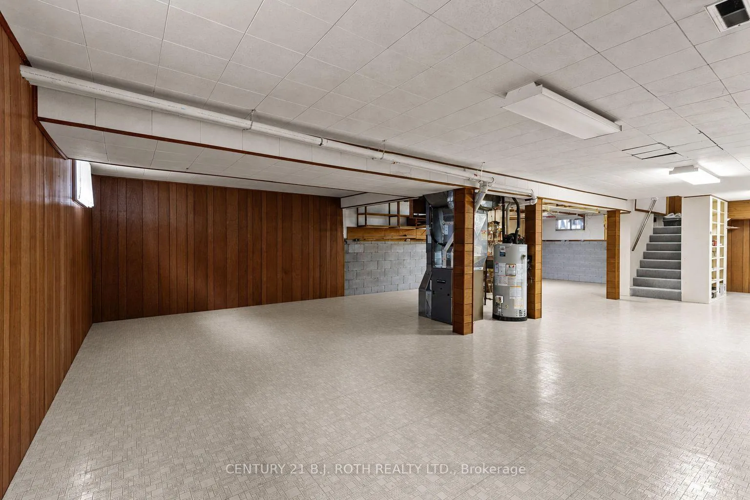Photo 16 of 68 Fourth Street, Orillia — HOMEH
