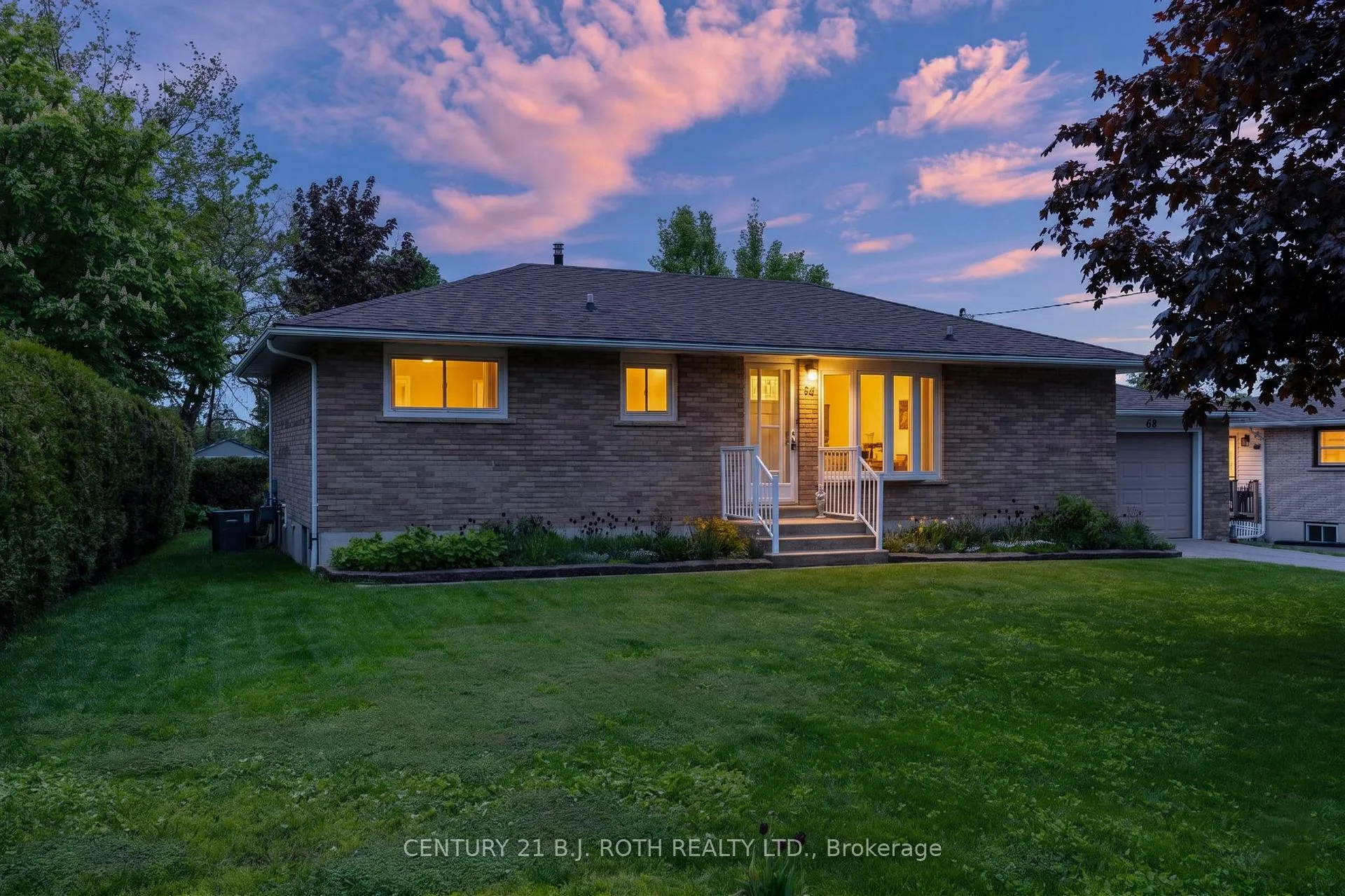 Photo 34 of 68 Fourth Street, Orillia — HOMEH