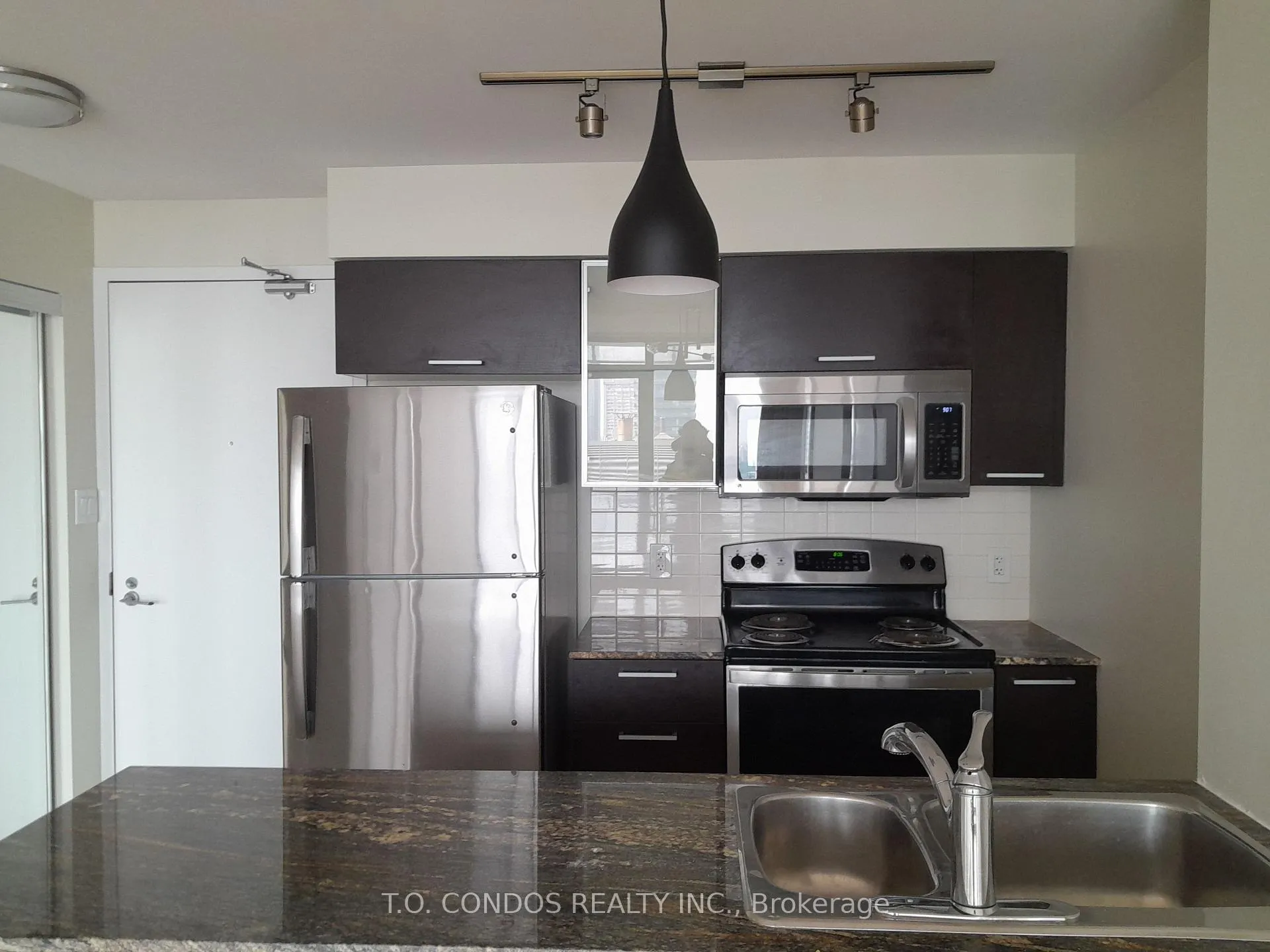 Photo 2 of Unit 3801, 38 Grenville Street, Toronto, Bay Street Corridor — HOMEH