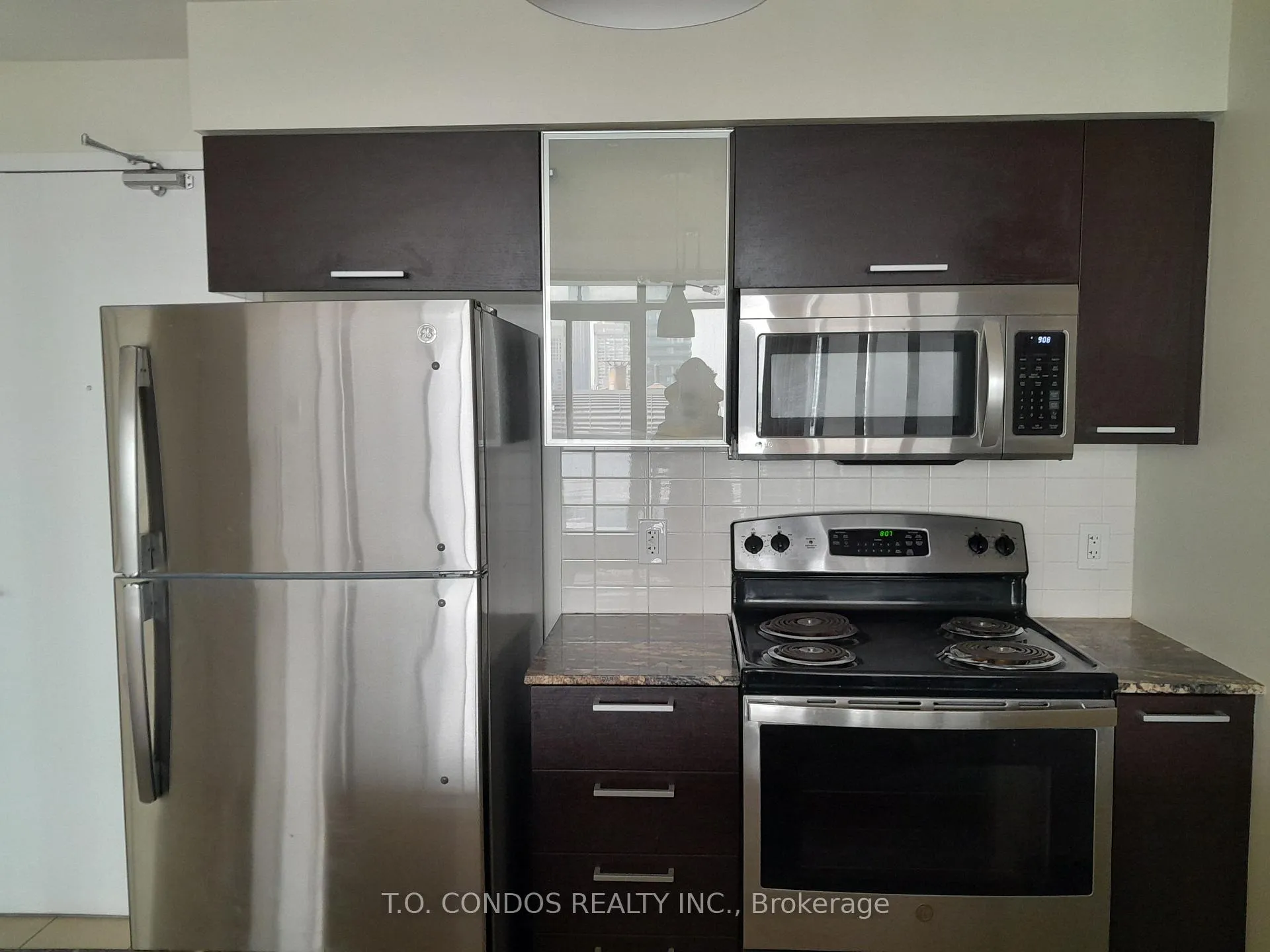 Photo 3 of Unit 3801, 38 Grenville Street, Toronto, Bay Street Corridor — HOMEH