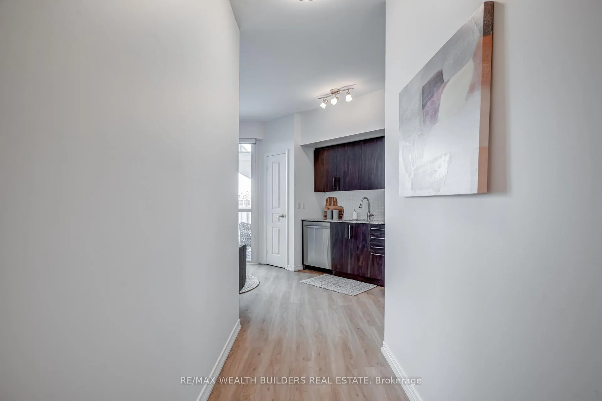 Photo 5 of Unit 1510, 352 Front Street W, Toronto, Waterfront Communities — HOMEH
