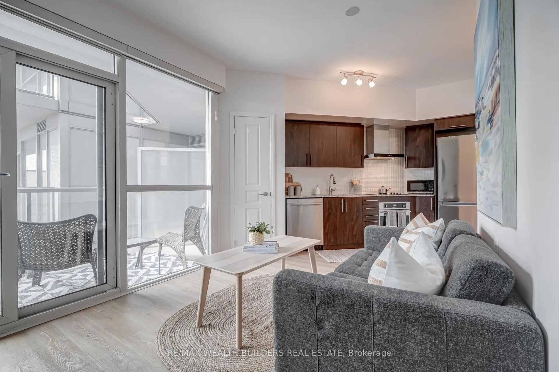 Photo 9 of Unit 1510, 352 Front Street W, Toronto, Waterfront Communities — HOMEH