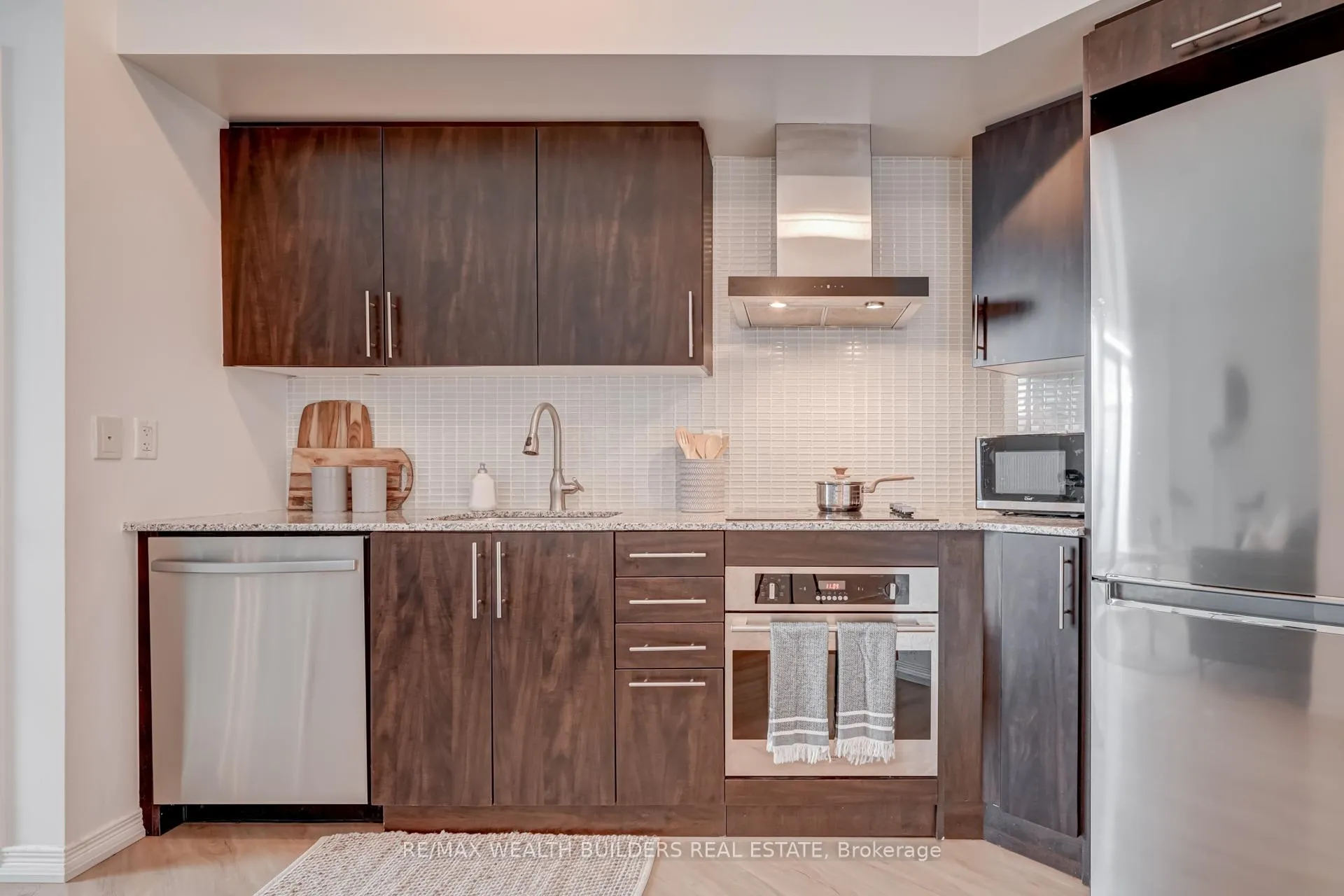 Photo 11 of Unit 1510, 352 Front Street W, Toronto, Waterfront Communities — HOMEH
