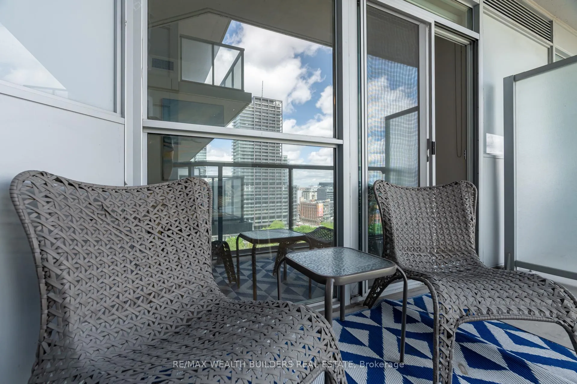 Photo 18 of Unit 1510, 352 Front Street W, Toronto, Waterfront Communities — HOMEH