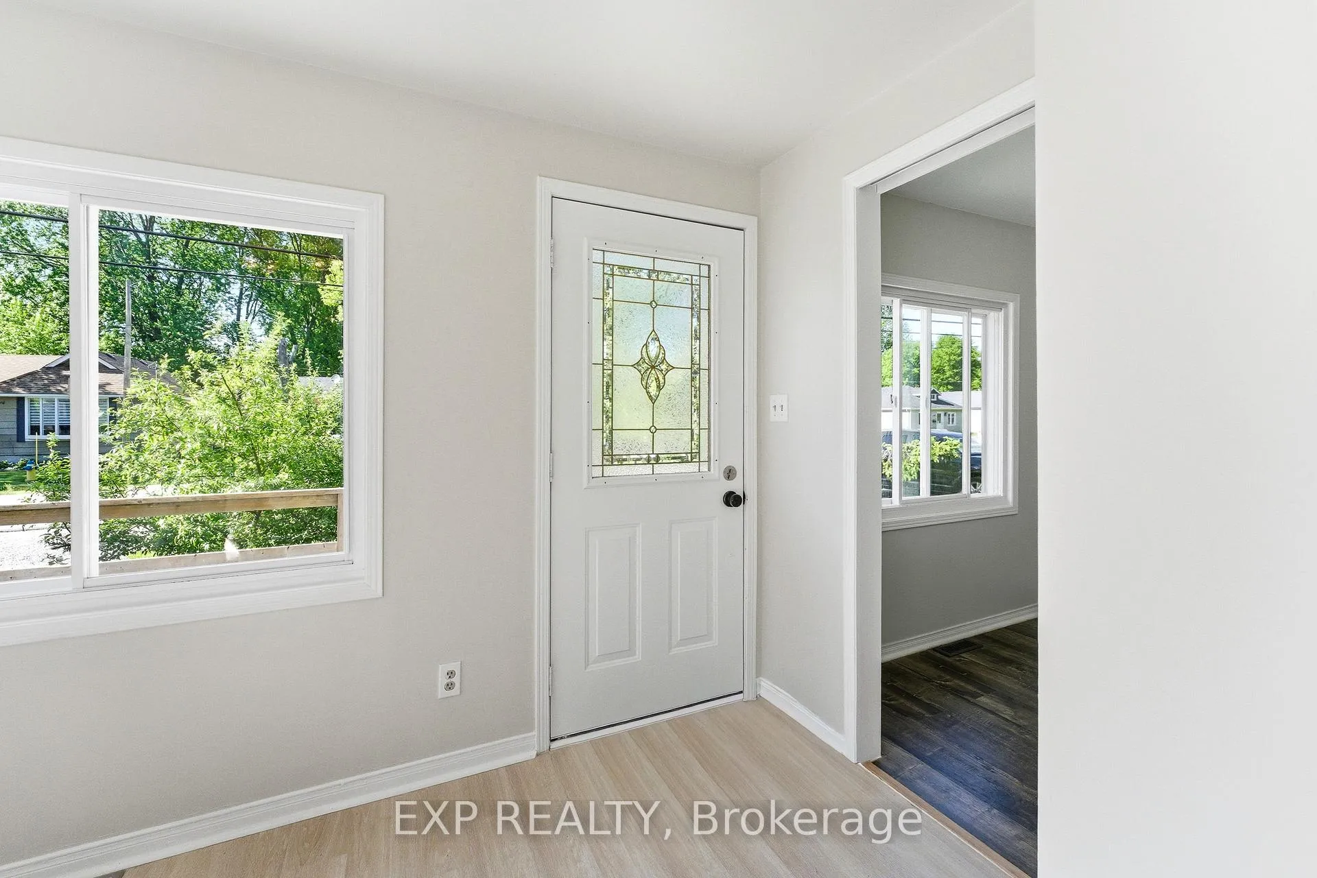 Photo 6 of 217 Bayview Avenue, Georgina, Keswick South — HOMEH