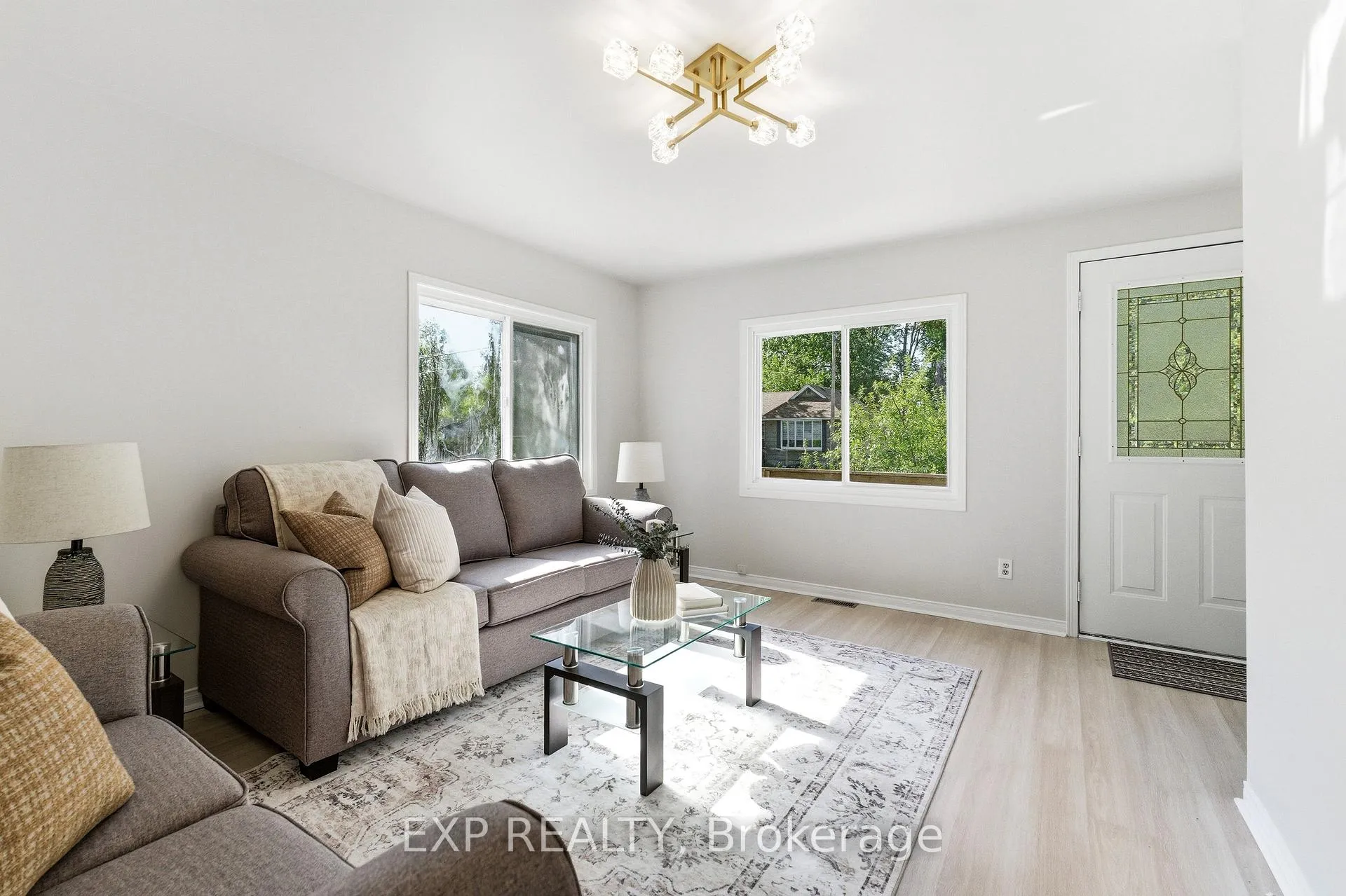 Photo 9 of 217 Bayview Avenue, Georgina, Keswick South — HOMEH