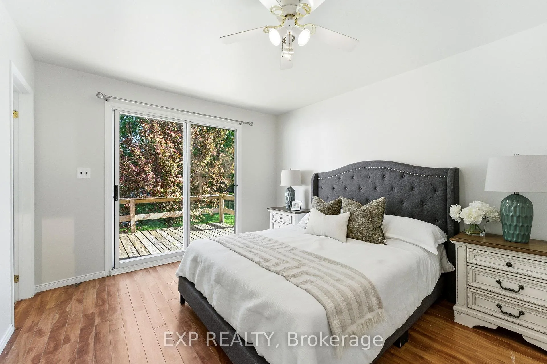 Photo 15 of 217 Bayview Avenue, Georgina, Keswick South — HOMEH